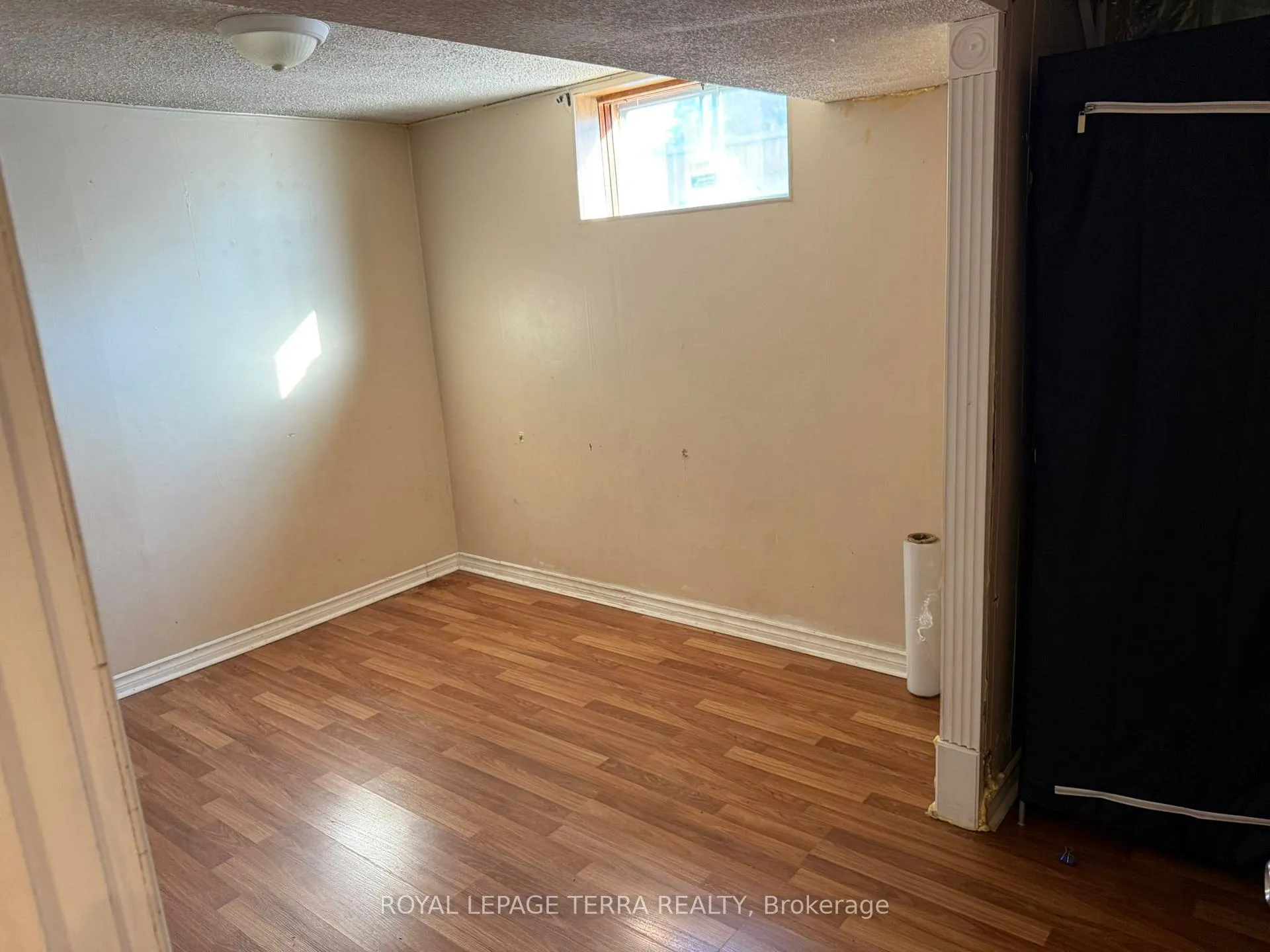 Photo 15 of 1380 Sarcee Street, Oshawa, Samac — HOMEH