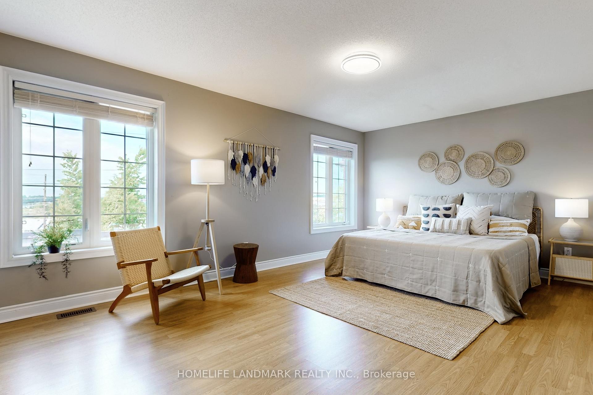 Photo 7 of 496 Foxcroft Boulevard, Newmarket, Stonehaven-Wyndham — HOMEH