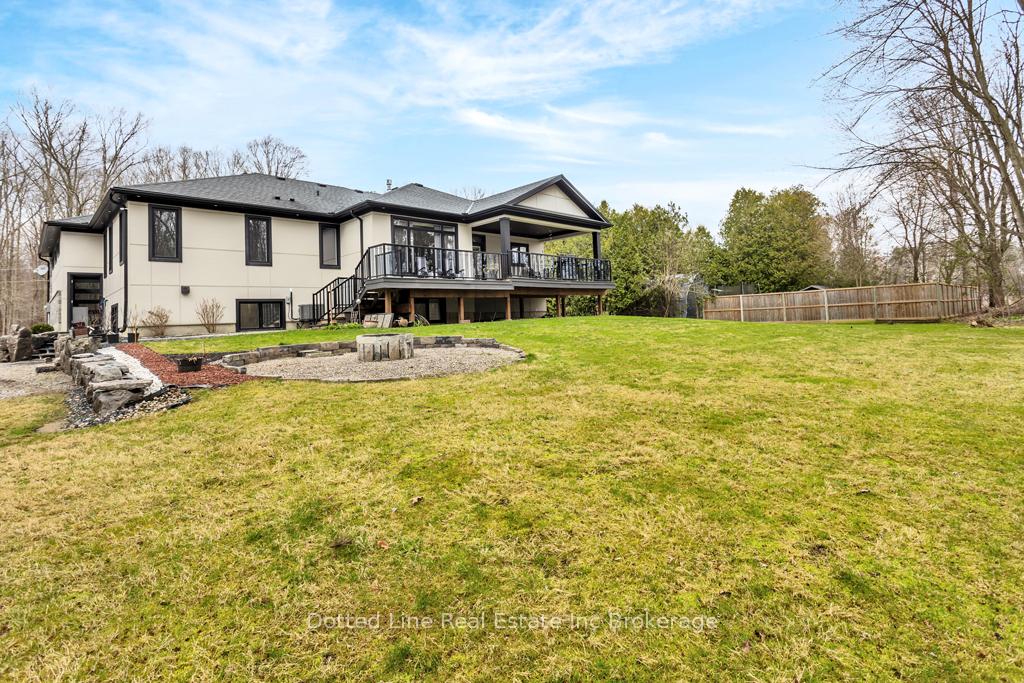 Photo 4 of 46 St Johns Road W, Norfolk, Rural Charlotteville — HOMEH