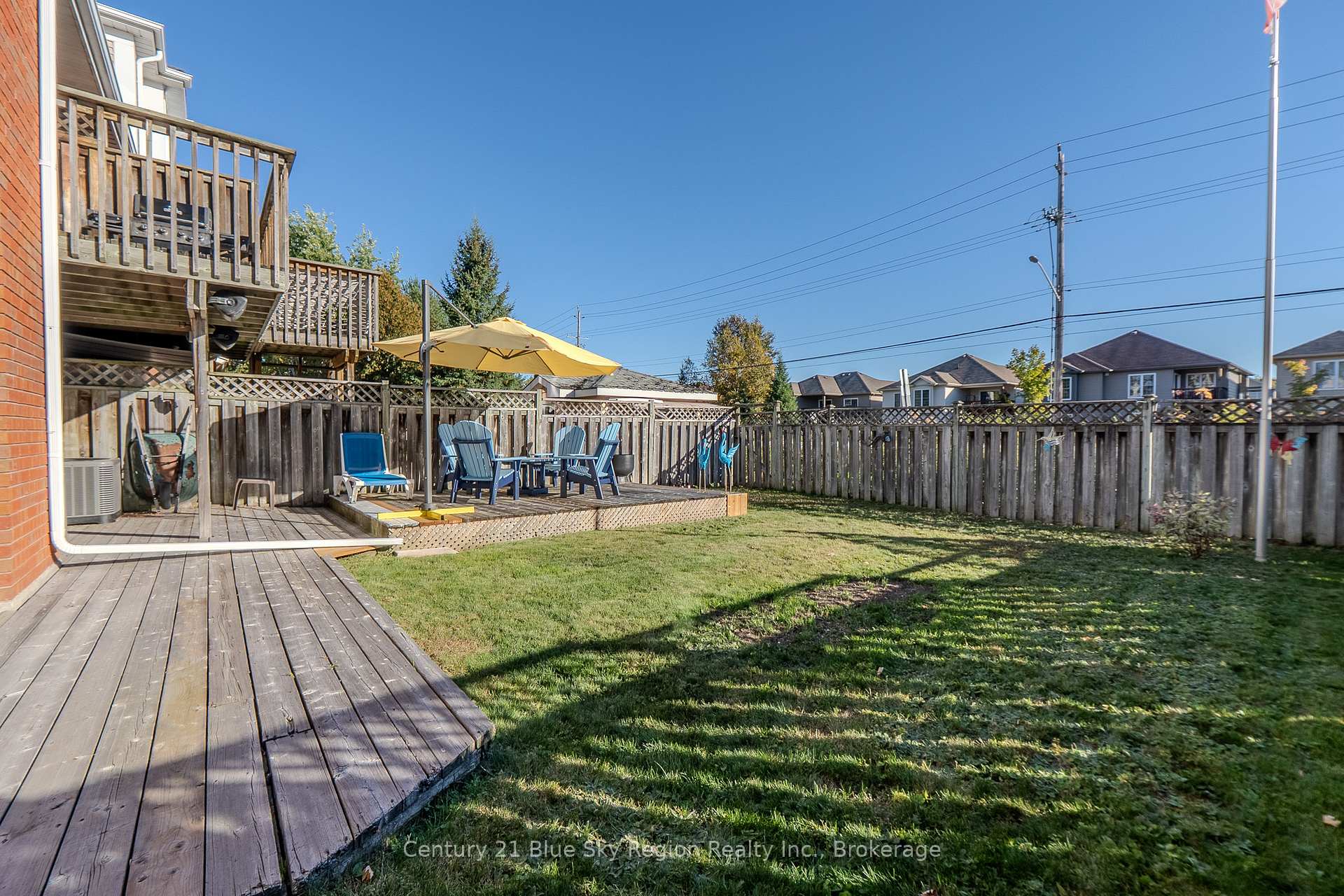 Photo 37 of 120 Cloverbrae Crescent, North Bay, Ferris — HOMEH