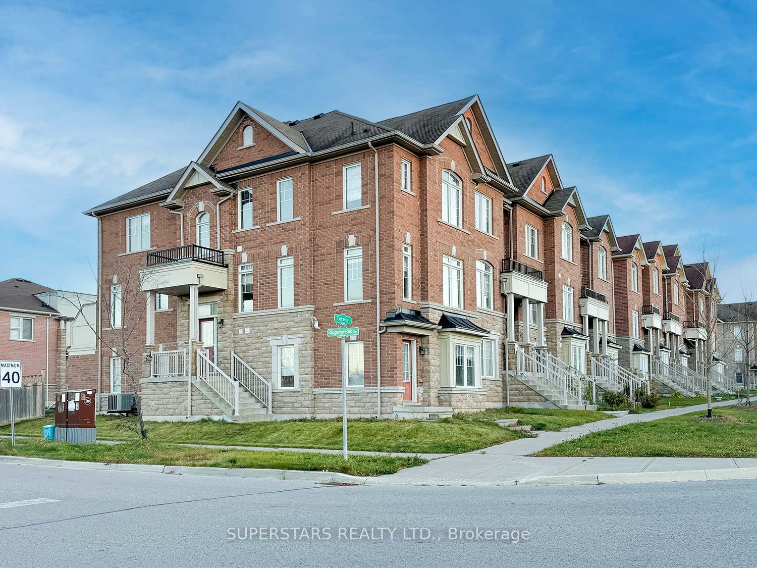 Photo 2 of 325 Delray Drive, Markham, Greensborough — HOMEH