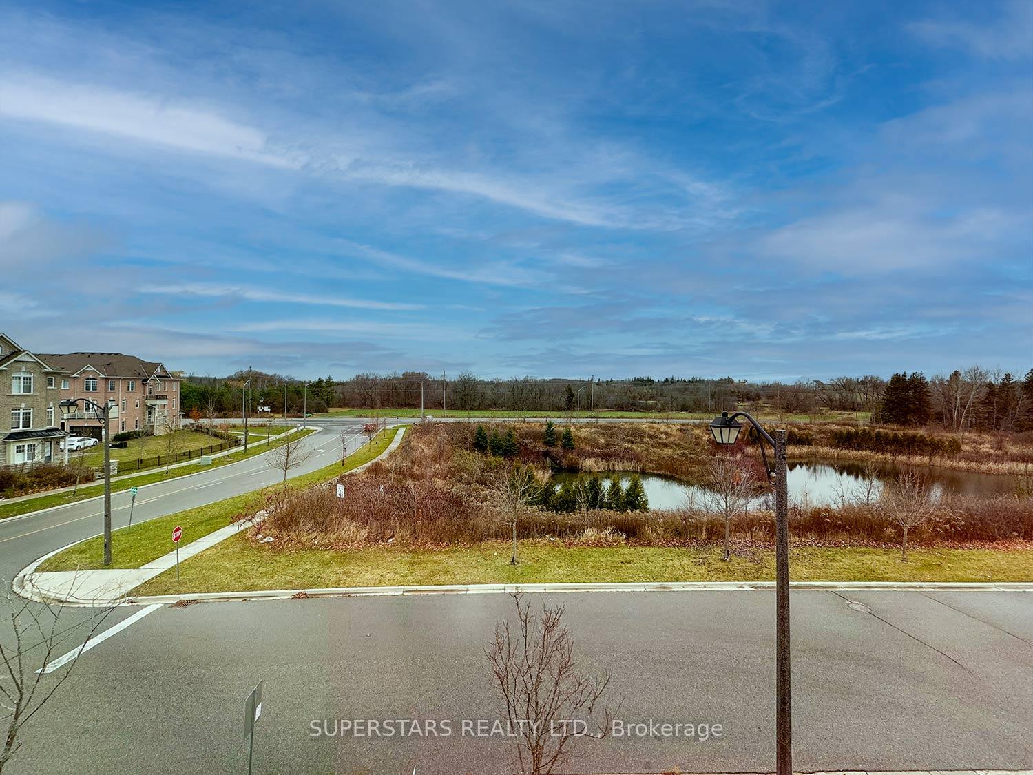 Photo 18 of 325 Delray Drive, Markham, Greensborough — HOMEH
