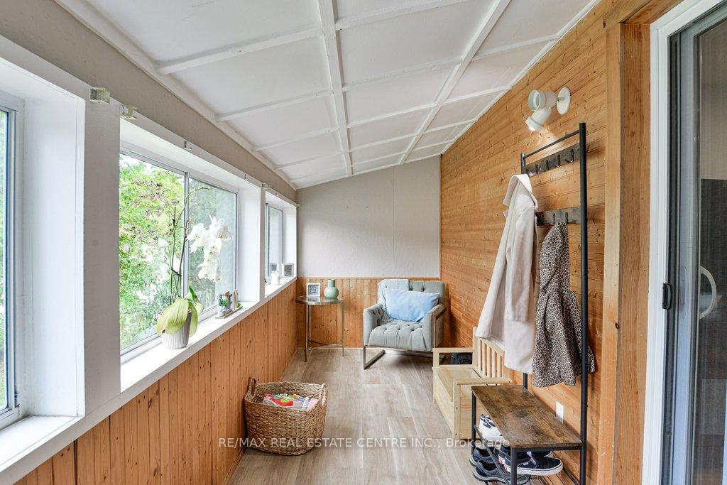Photo 4 of 349 Barrie Road, Orillia — HOMEH