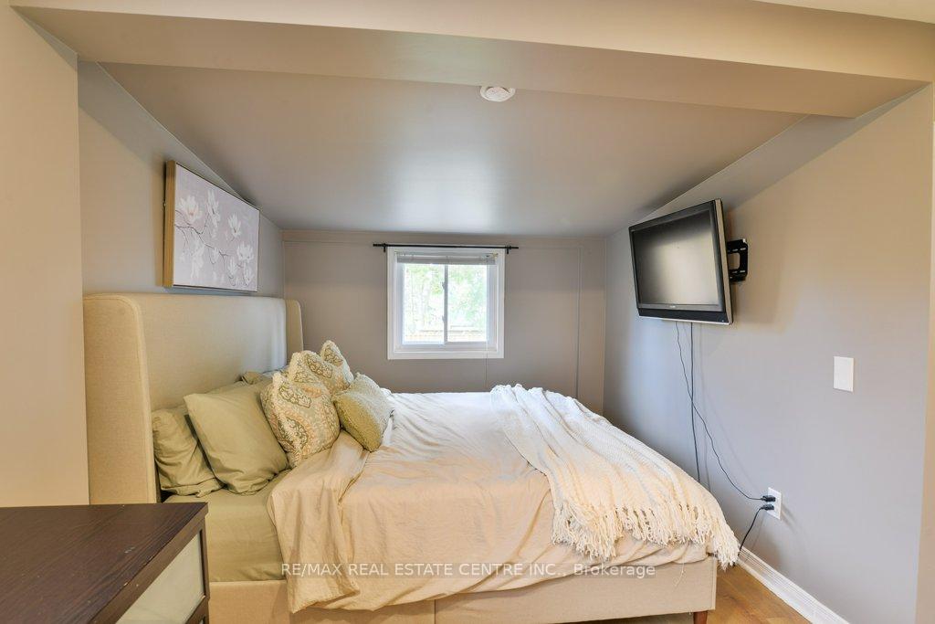 Photo 9 of 349 Barrie Road, Orillia — HOMEH