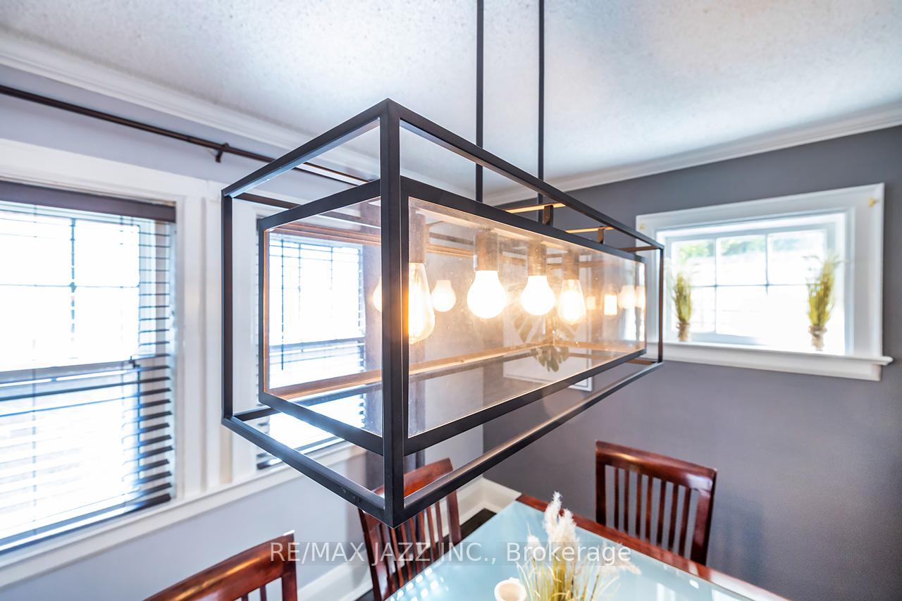 Photo 14 of 538 Masson Street, Oshawa, O'Neill — HOMEH