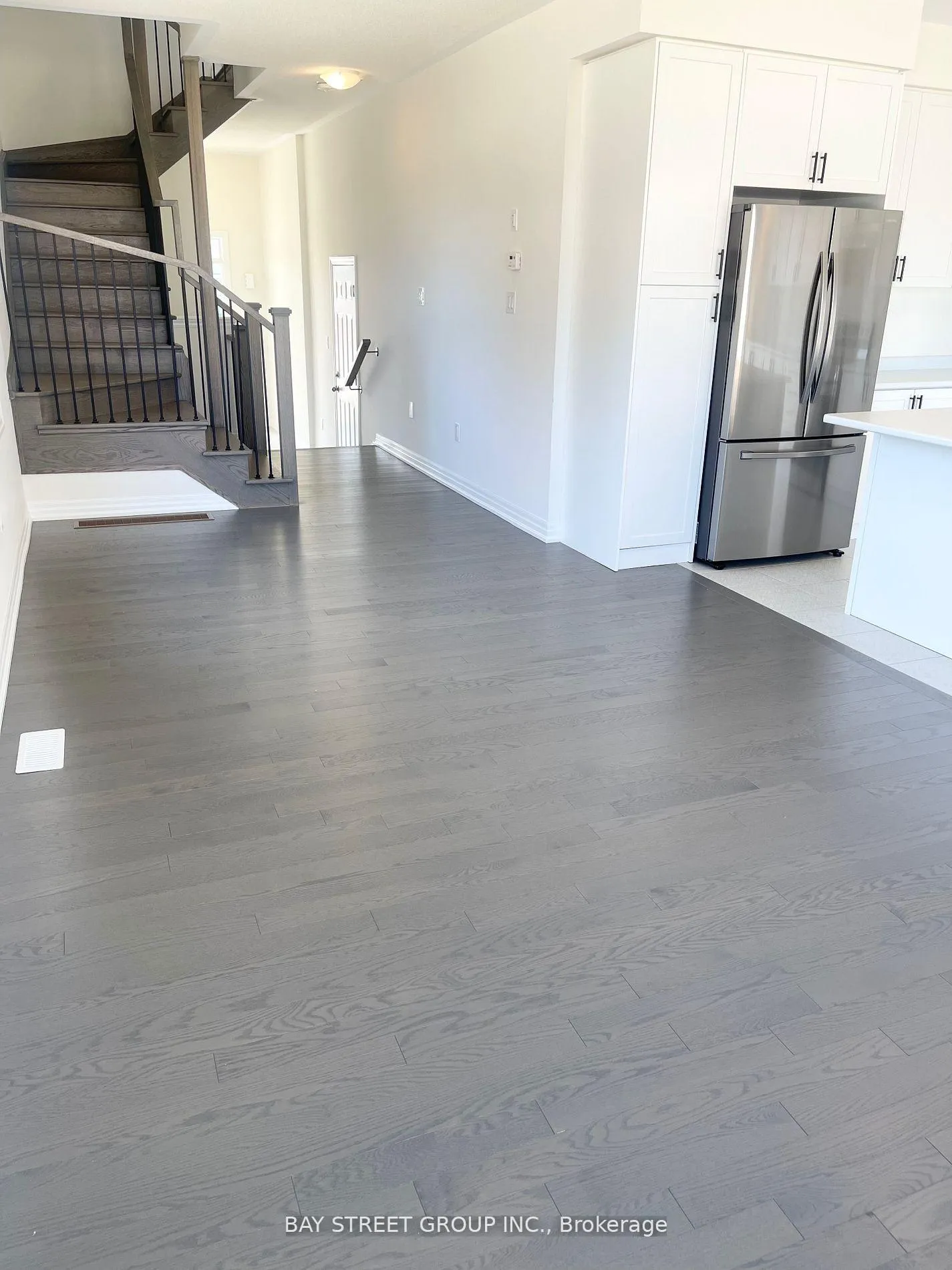 Photo 6 of 160 William Booth Avenue, Newmarket, Woodland Hill — HOMEH