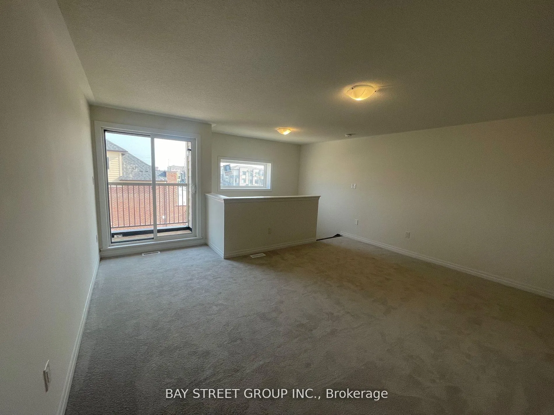 Photo 19 of 160 William Booth Avenue, Newmarket, Woodland Hill — HOMEH