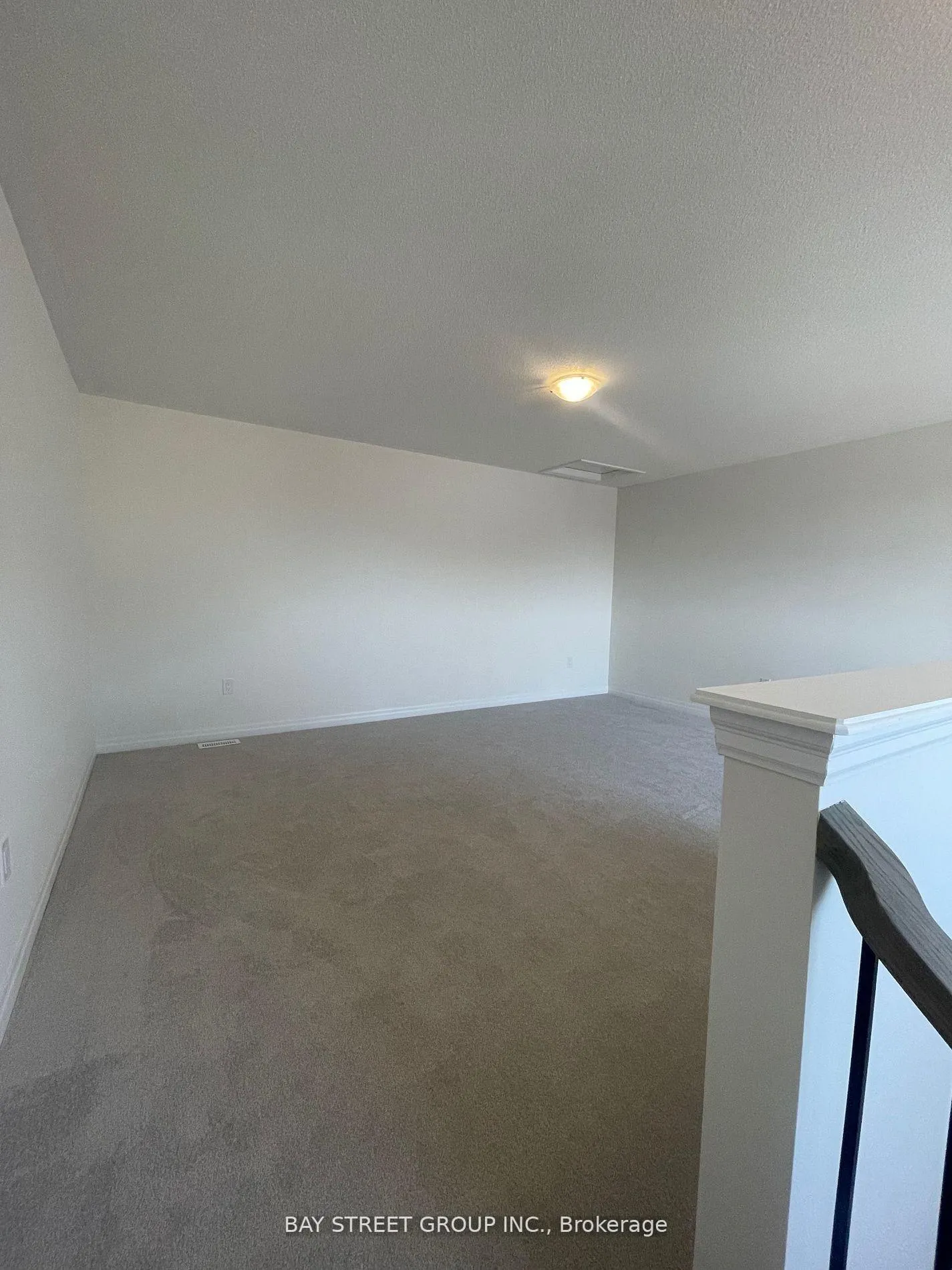Photo 20 of 160 William Booth Avenue, Newmarket, Woodland Hill — HOMEH