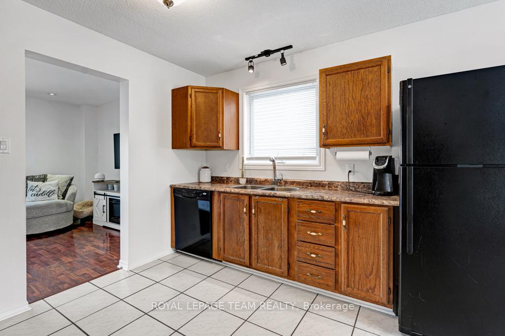 Photo 8 of 303 Jack Street, North Grenville, Kemptville — HOMEH