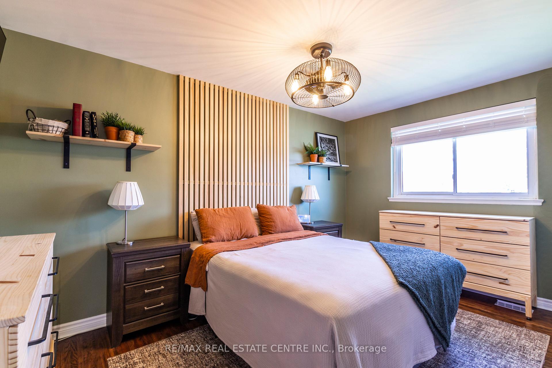 Photo 5 of 105 Anne Boulevard, Milton, Old Milton — HOMEH