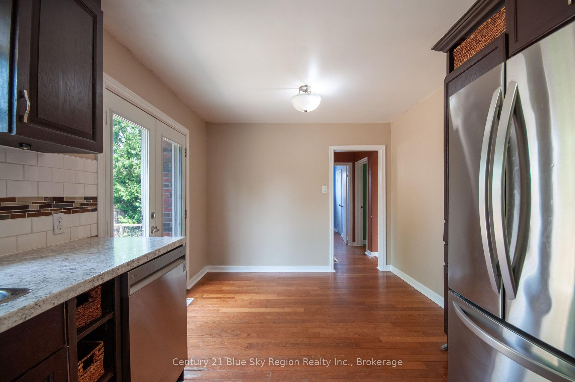 Photo 10 of 630 Lorne Avenue, North Bay, Central — HOMEH