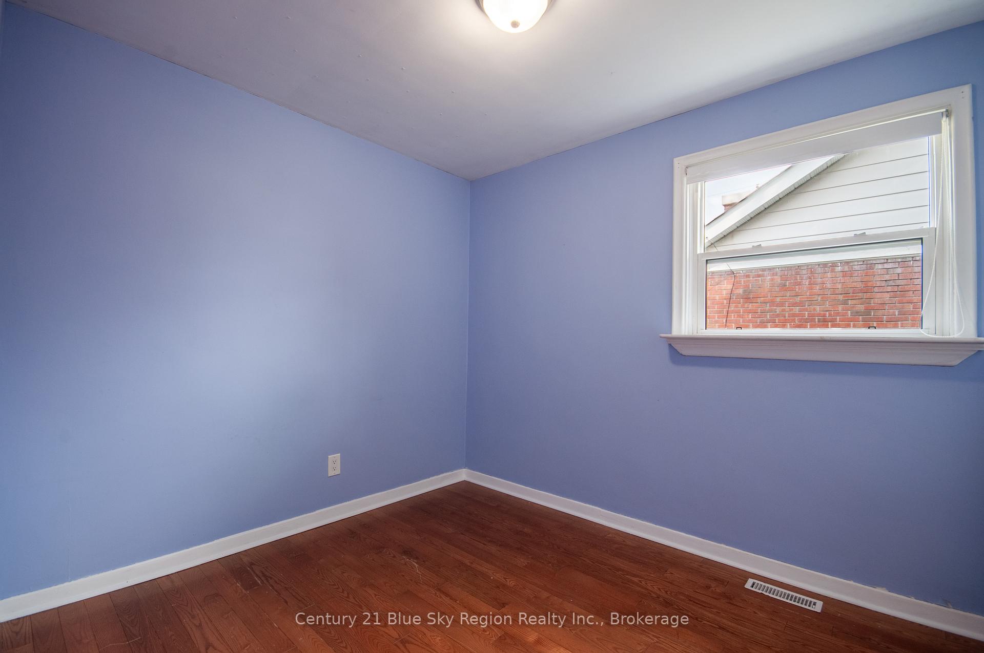 Photo 14 of 630 Lorne Avenue, North Bay, Central — HOMEH