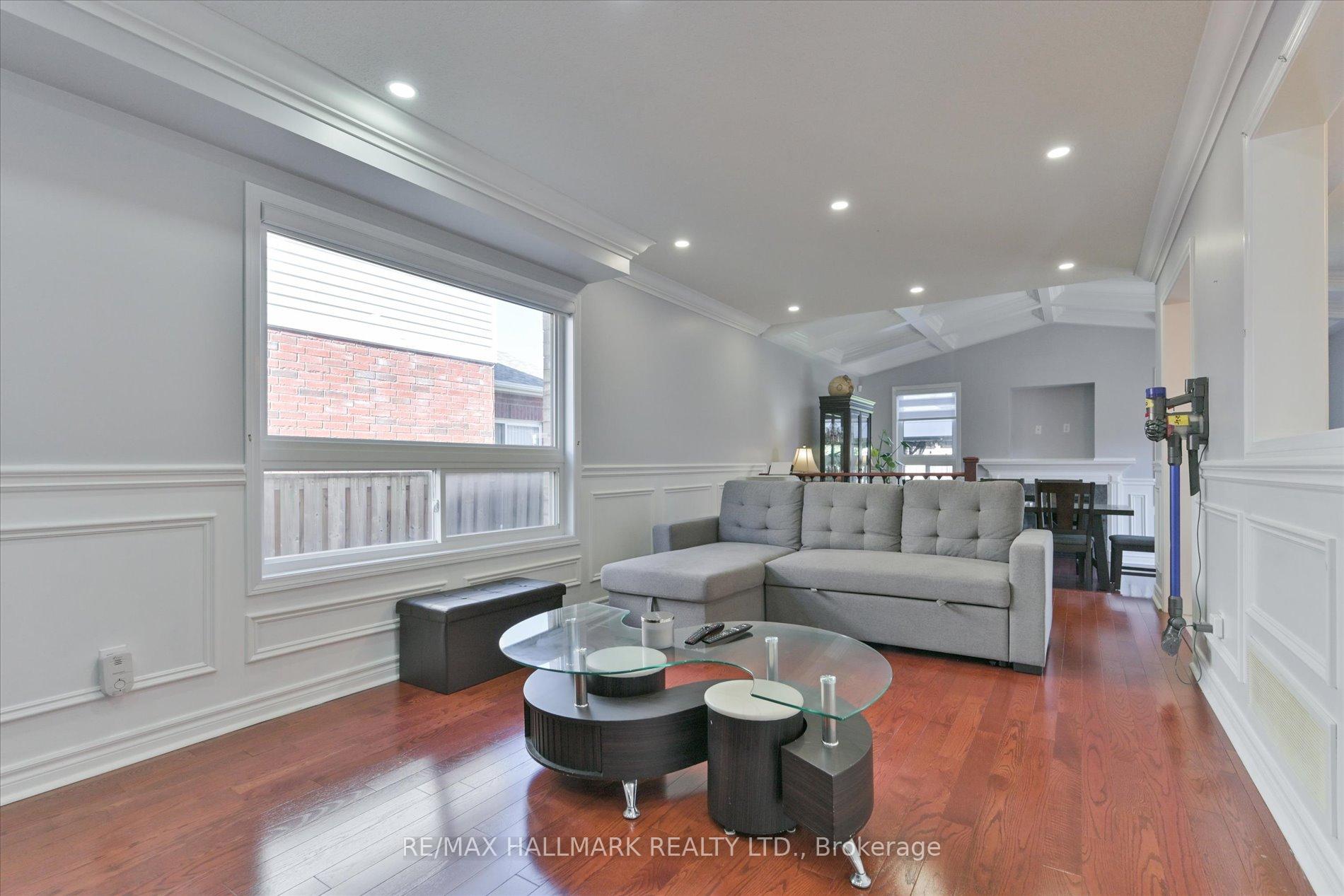 Photo 7 of 600 Luple Avenue, Oshawa, Samac — HOMEH