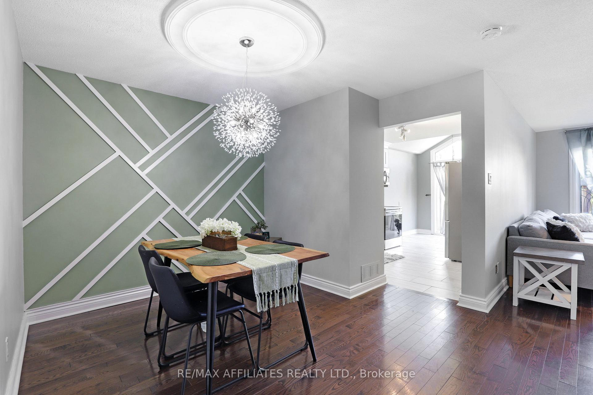 Photo 9 of 593 Latour Crescent, Ottawa, Fallingbrook/Gardenway South — HOMEH