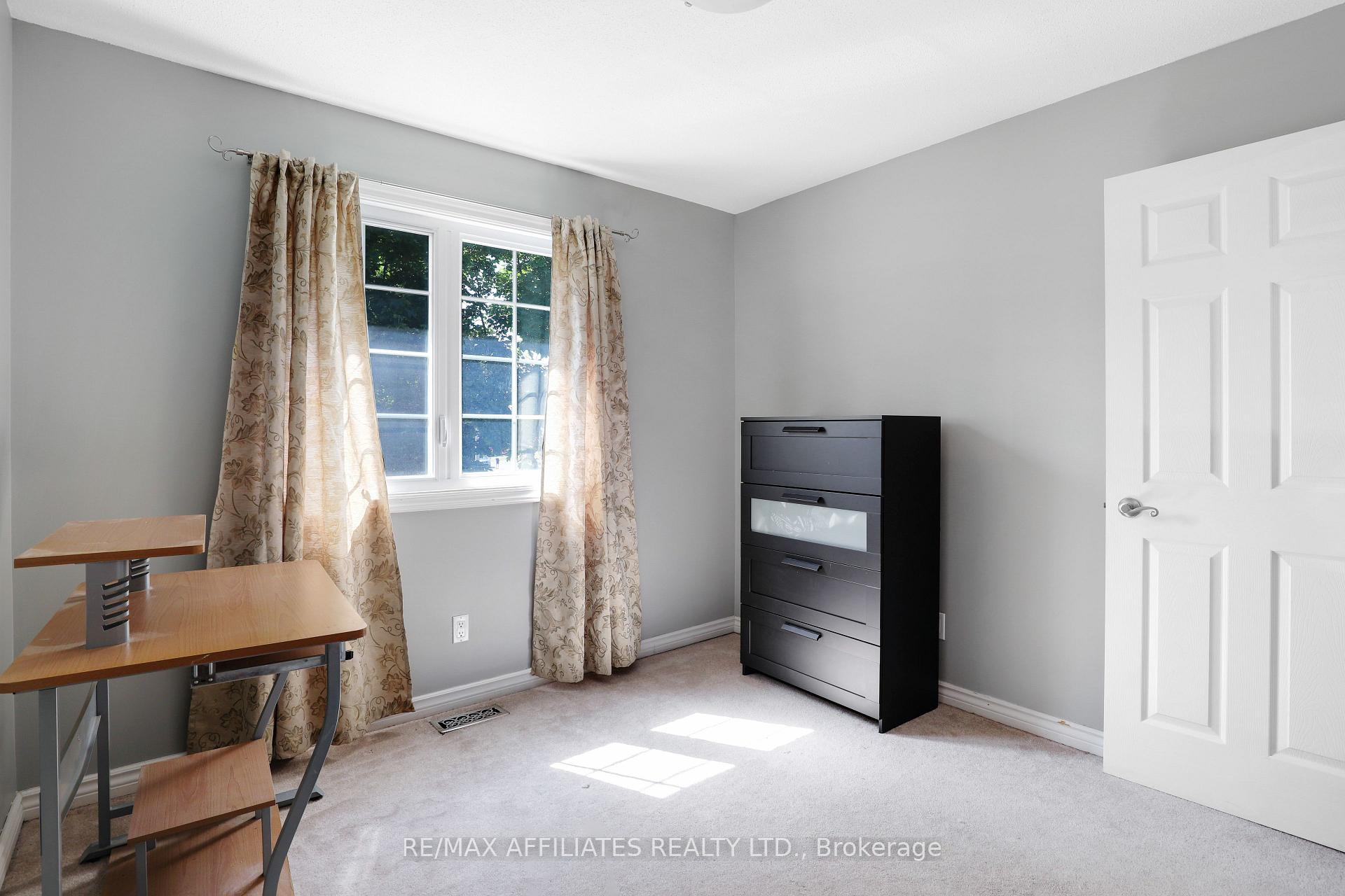 Photo 25 of 593 Latour Crescent, Ottawa, Fallingbrook/Gardenway South — HOMEH