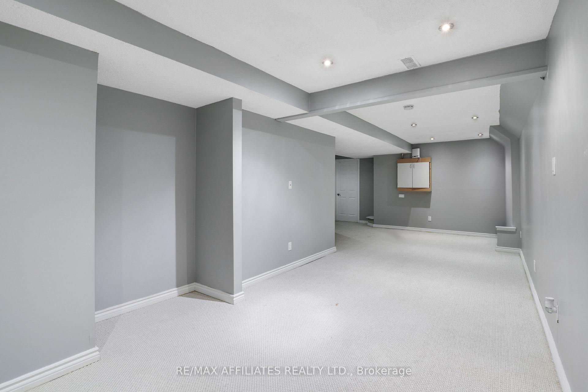 Photo 26 of 593 Latour Crescent, Ottawa, Fallingbrook/Gardenway South — HOMEH
