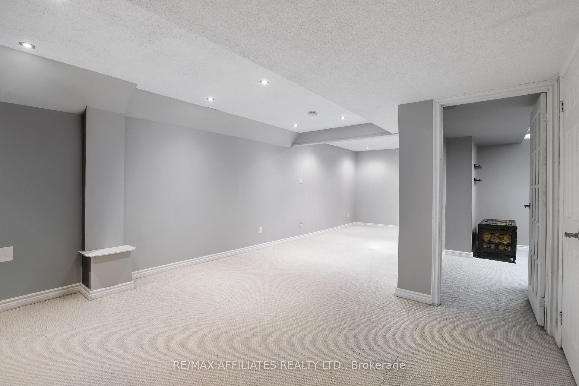 Photo 28 of 593 Latour Crescent, Ottawa, Fallingbrook/Gardenway South — HOMEH