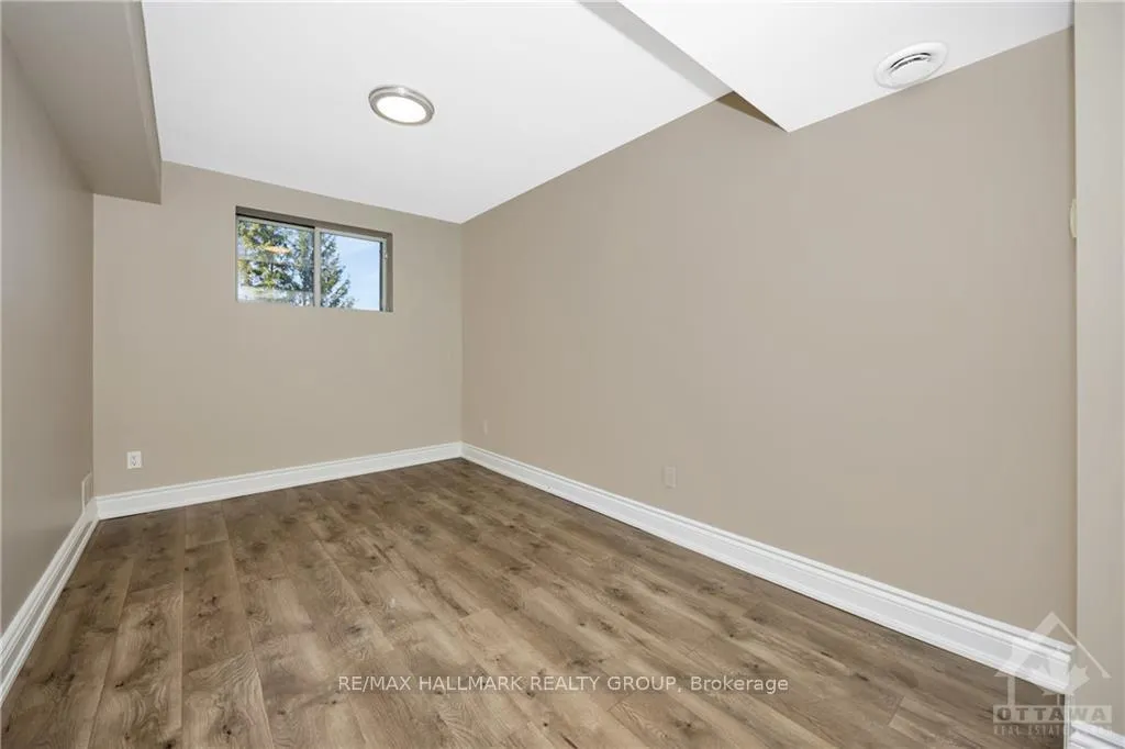 Photo 6 of Unit 2, 2850 Trim Road, Ottawa, Navan — HOMEH