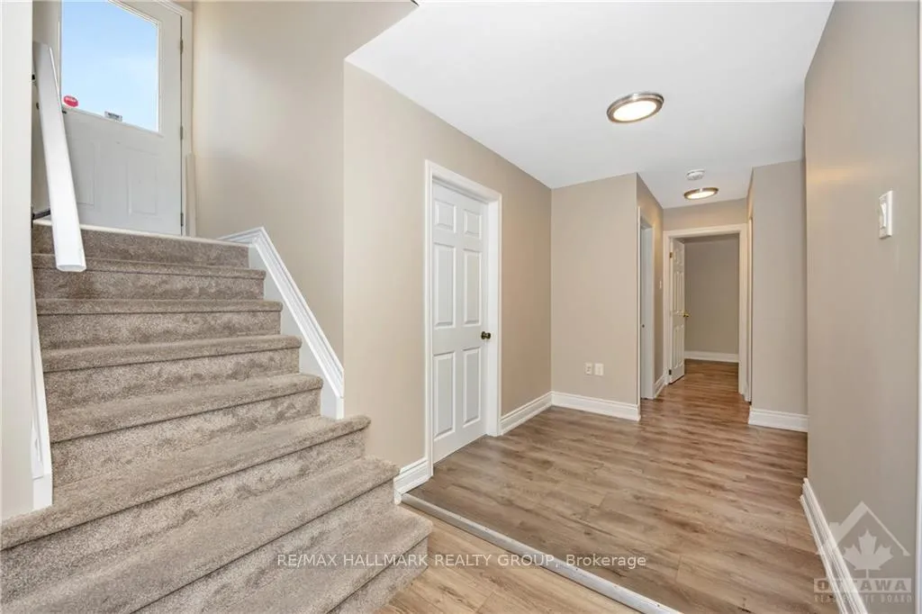 Photo 11 of Unit 2, 2850 Trim Road, Ottawa, Navan — HOMEH