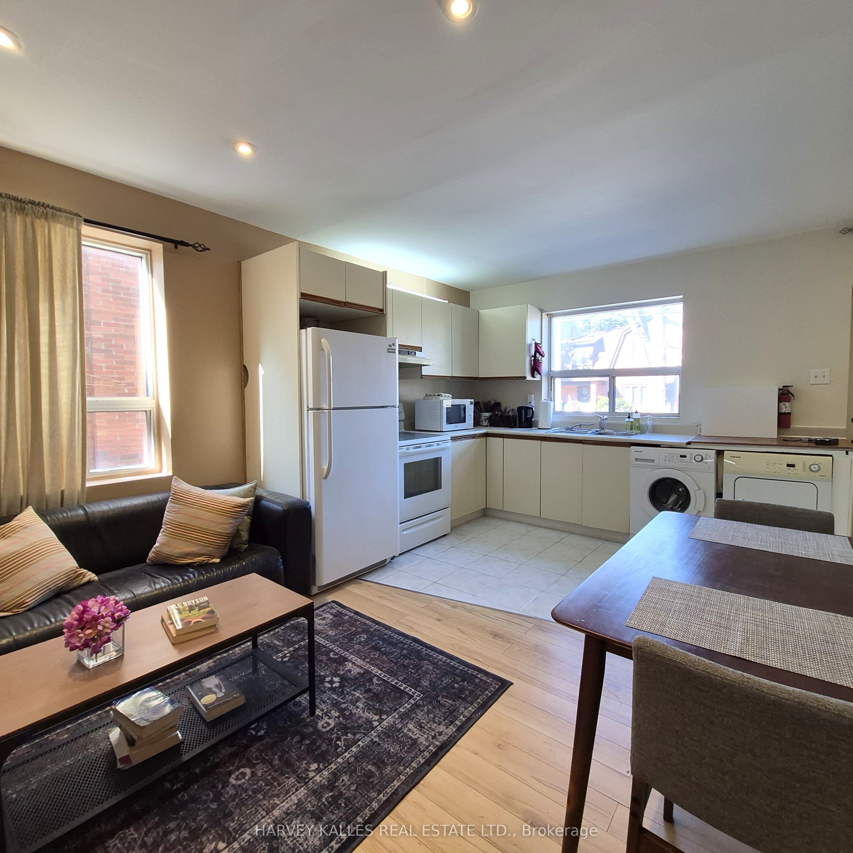 Photo 21 of Unit 1, 127 Summerhill Avenue, Toronto, Rosedale-Moore Park — HOMEH