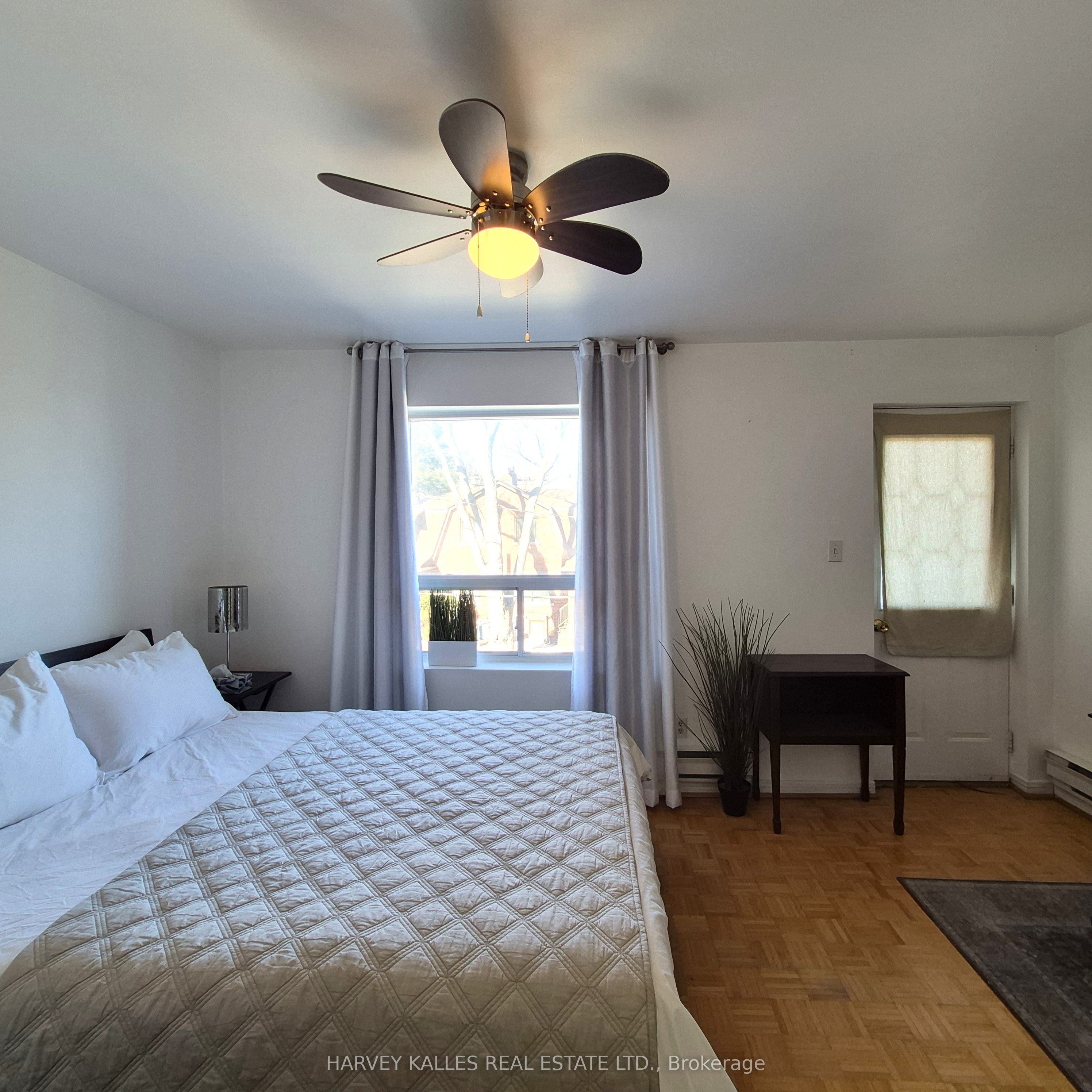 Photo 24 of Unit 1, 127 Summerhill Avenue, Toronto, Rosedale-Moore Park — HOMEH