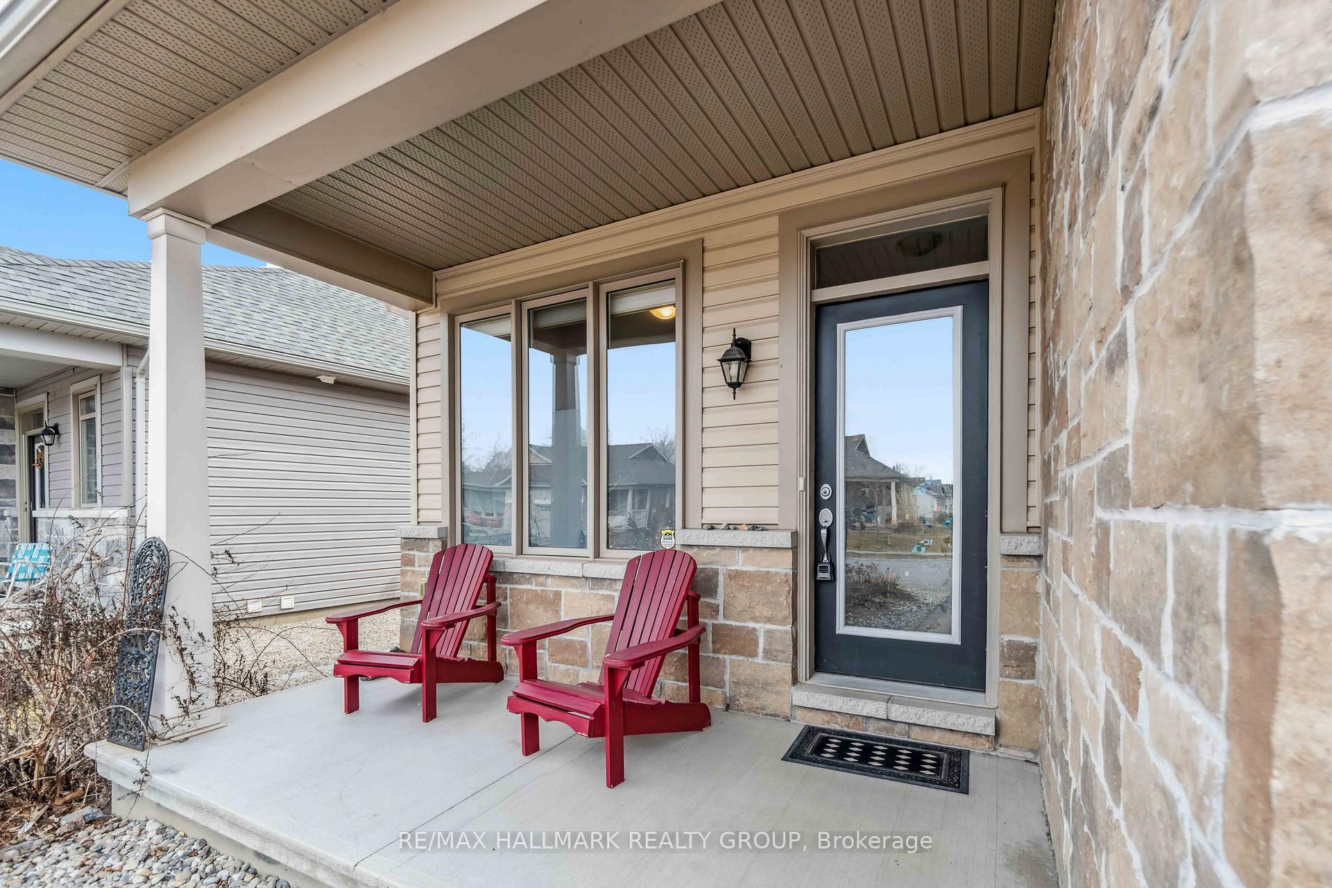 Photo 2 of 138 Tradewinds Crescent, North Grenville, North Grenville Twp (Kemptville South) — HOMEH