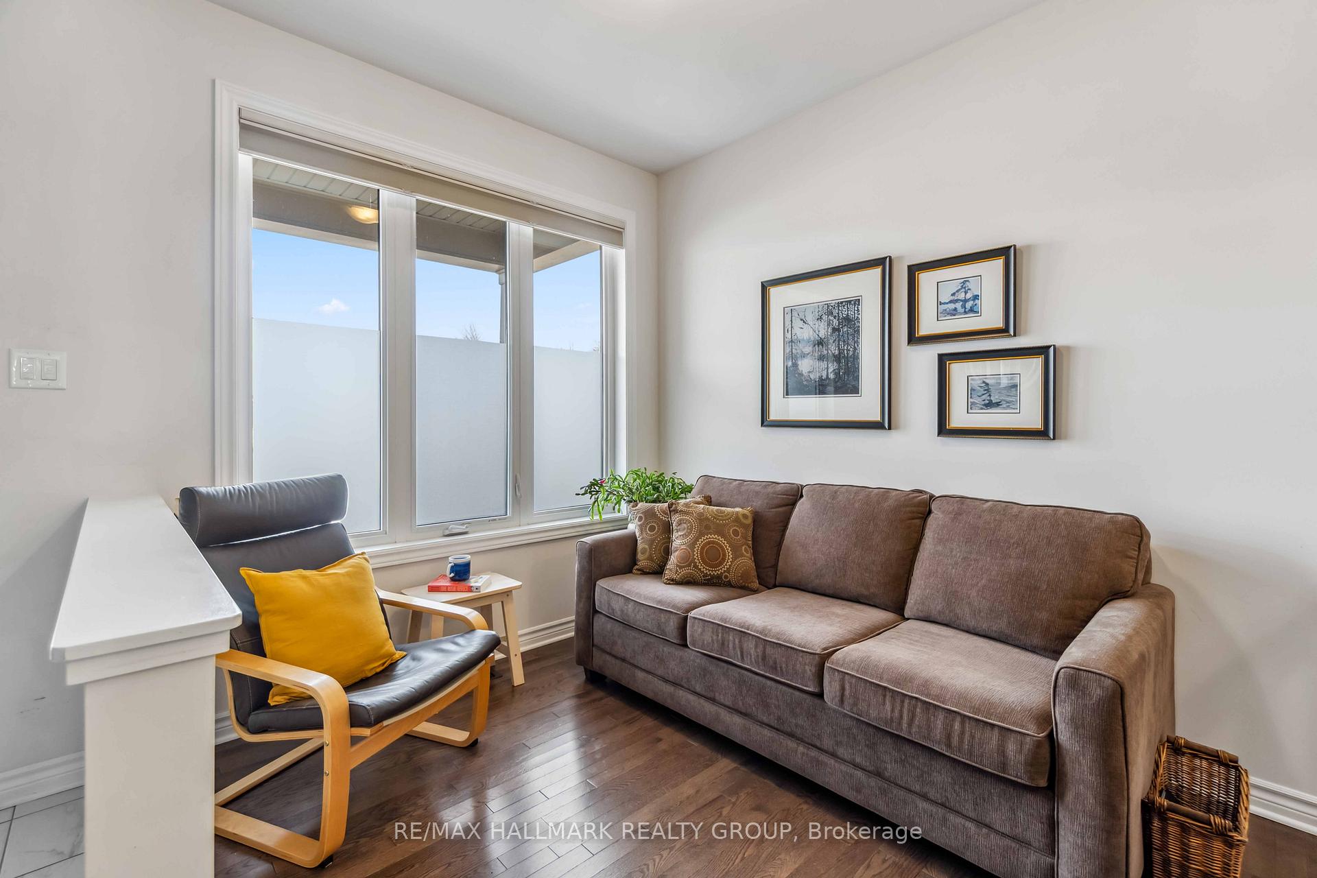 Photo 4 of 138 Tradewinds Crescent, North Grenville, North Grenville Twp (Kemptville South) — HOMEH