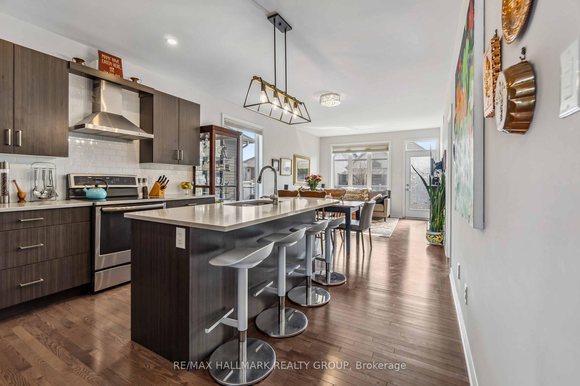 Photo 5 of 138 Tradewinds Crescent, North Grenville, North Grenville Twp (Kemptville South) — HOMEH