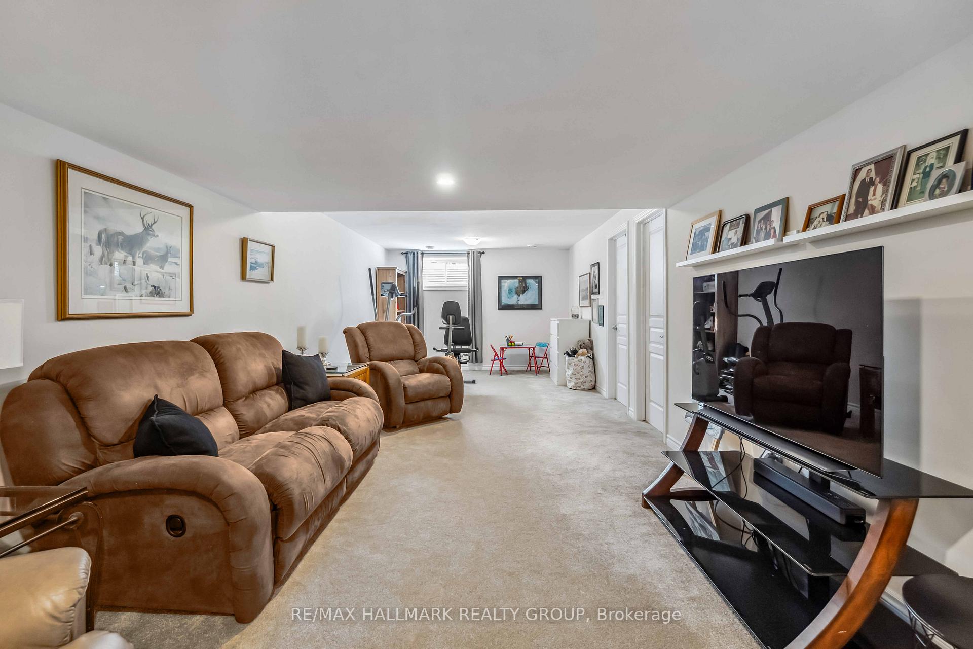 Photo 18 of 138 Tradewinds Crescent, North Grenville, North Grenville Twp (Kemptville South) — HOMEH