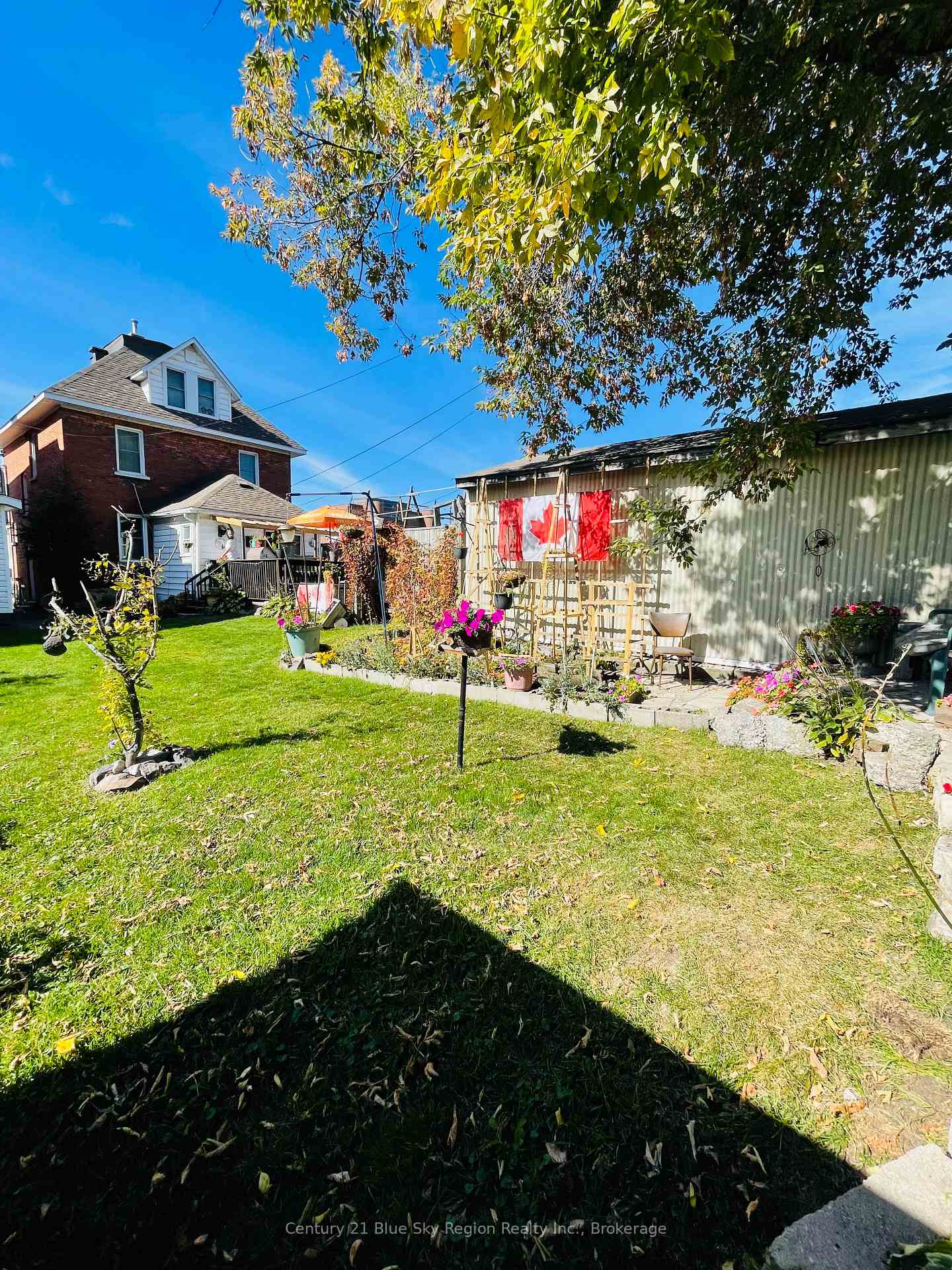 Photo 4 of 646 Main Street E, North Bay, Central — HOMEH
