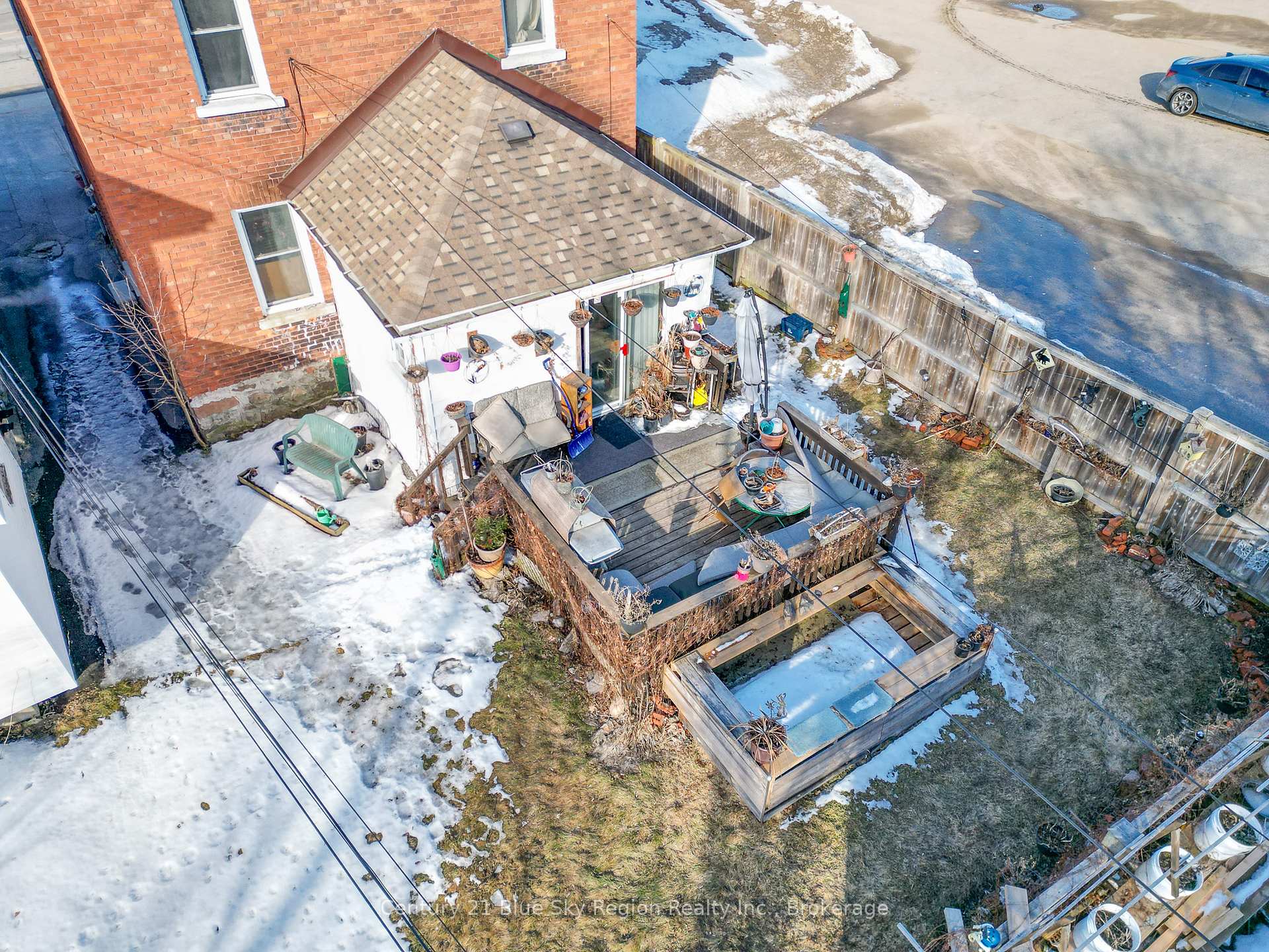Photo 12 of 646 Main Street E, North Bay, Central — HOMEH