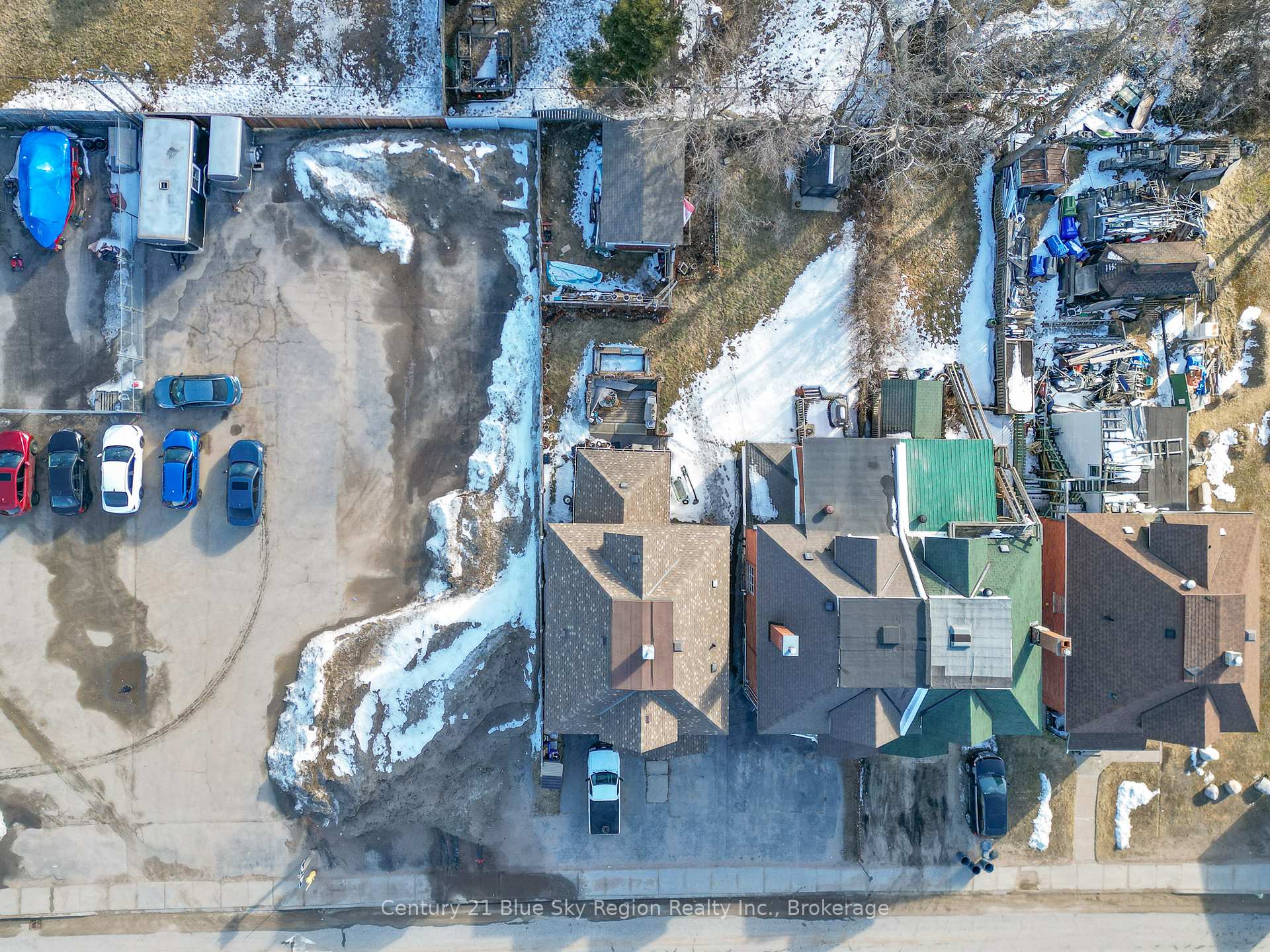 Photo 14 of 646 Main Street E, North Bay, Central — HOMEH