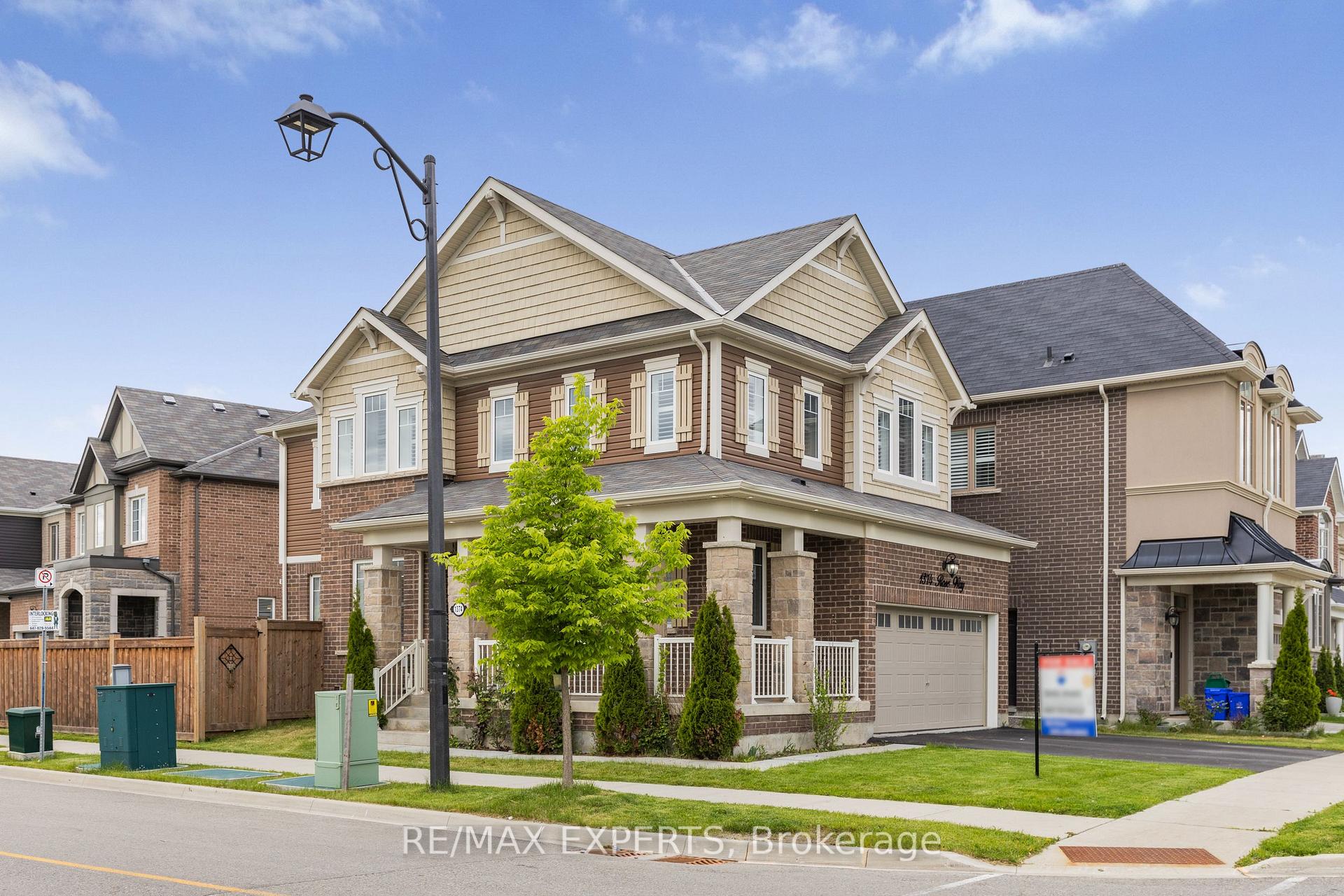 Front of 1374 Rose Way