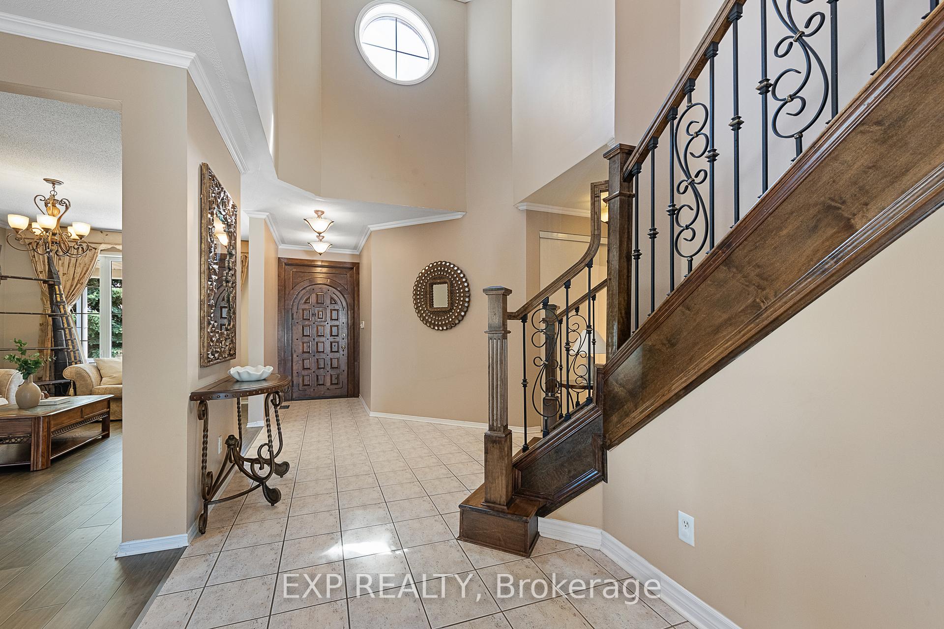 Photo 4 of 2132 Valenceville Crescent, Ottawa, Avalon East — HOMEH