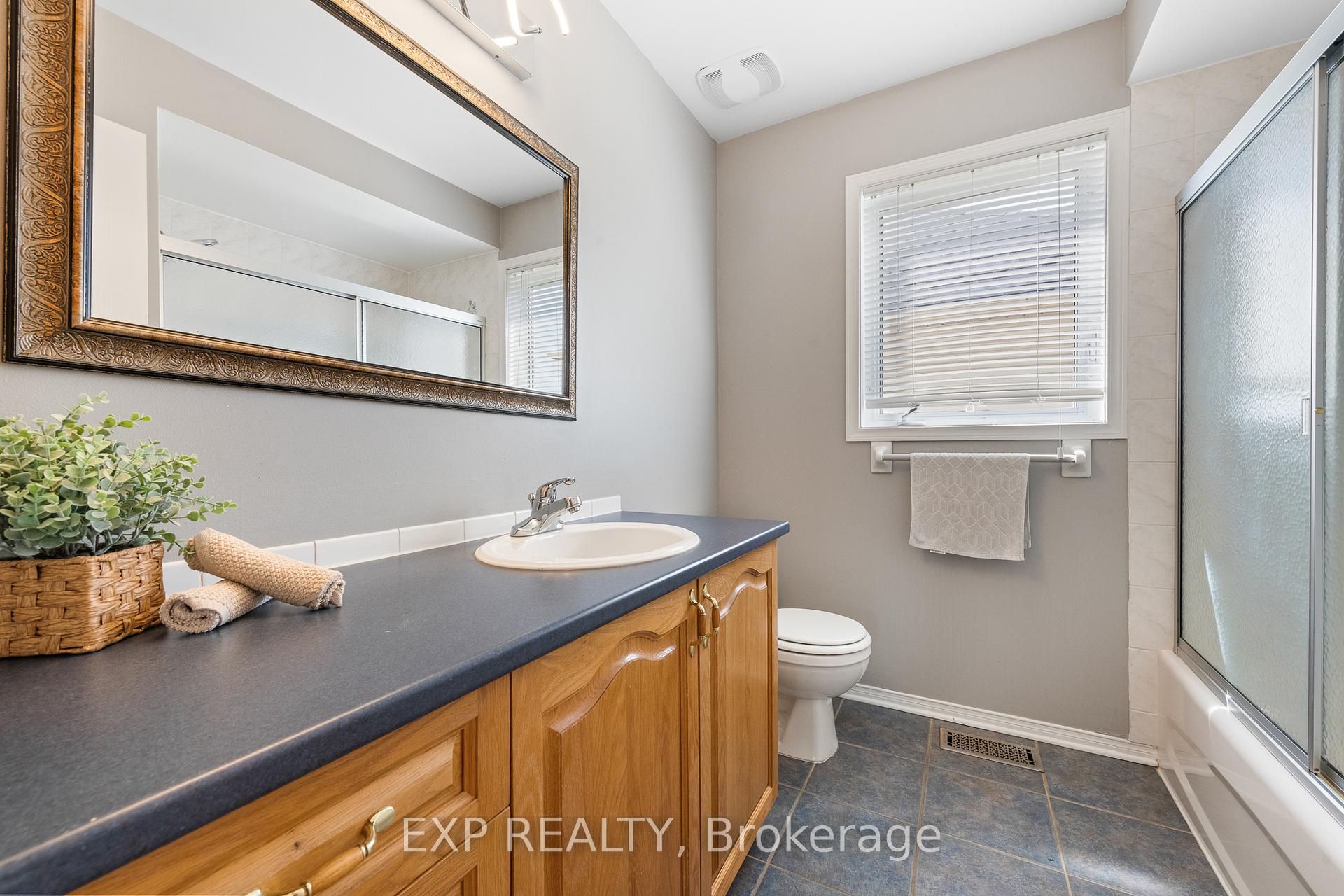Photo 23 of 2132 Valenceville Crescent, Ottawa, Avalon East — HOMEH