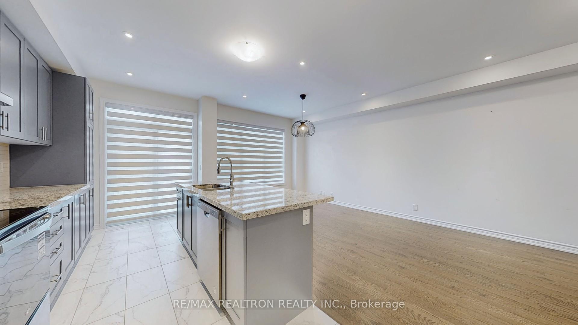 Photo 9 of 44 Harvey Bunker Crescent, Markham, Angus Glen — HOMEH