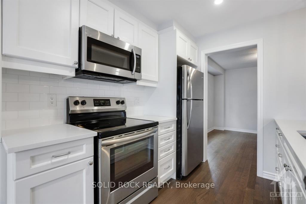 Photo 8 of 378 Willow Aster Circle, Ottawa, Avalon West — HOMEH