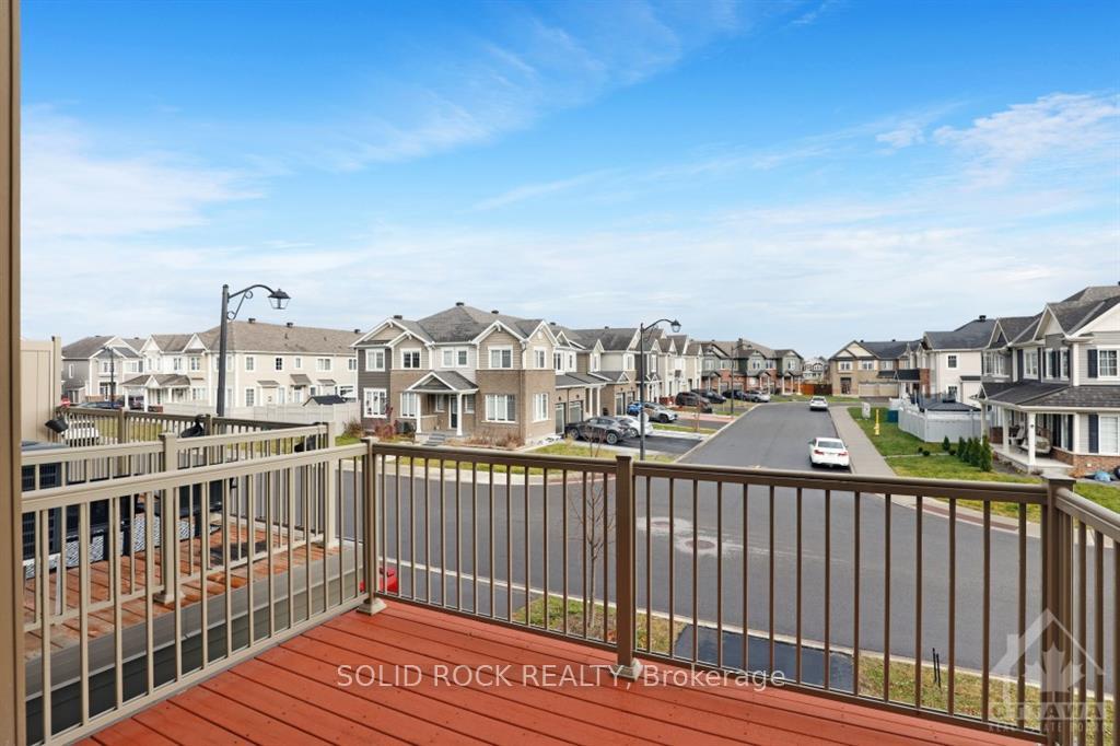 Photo 15 of 378 Willow Aster Circle, Ottawa, Avalon West — HOMEH