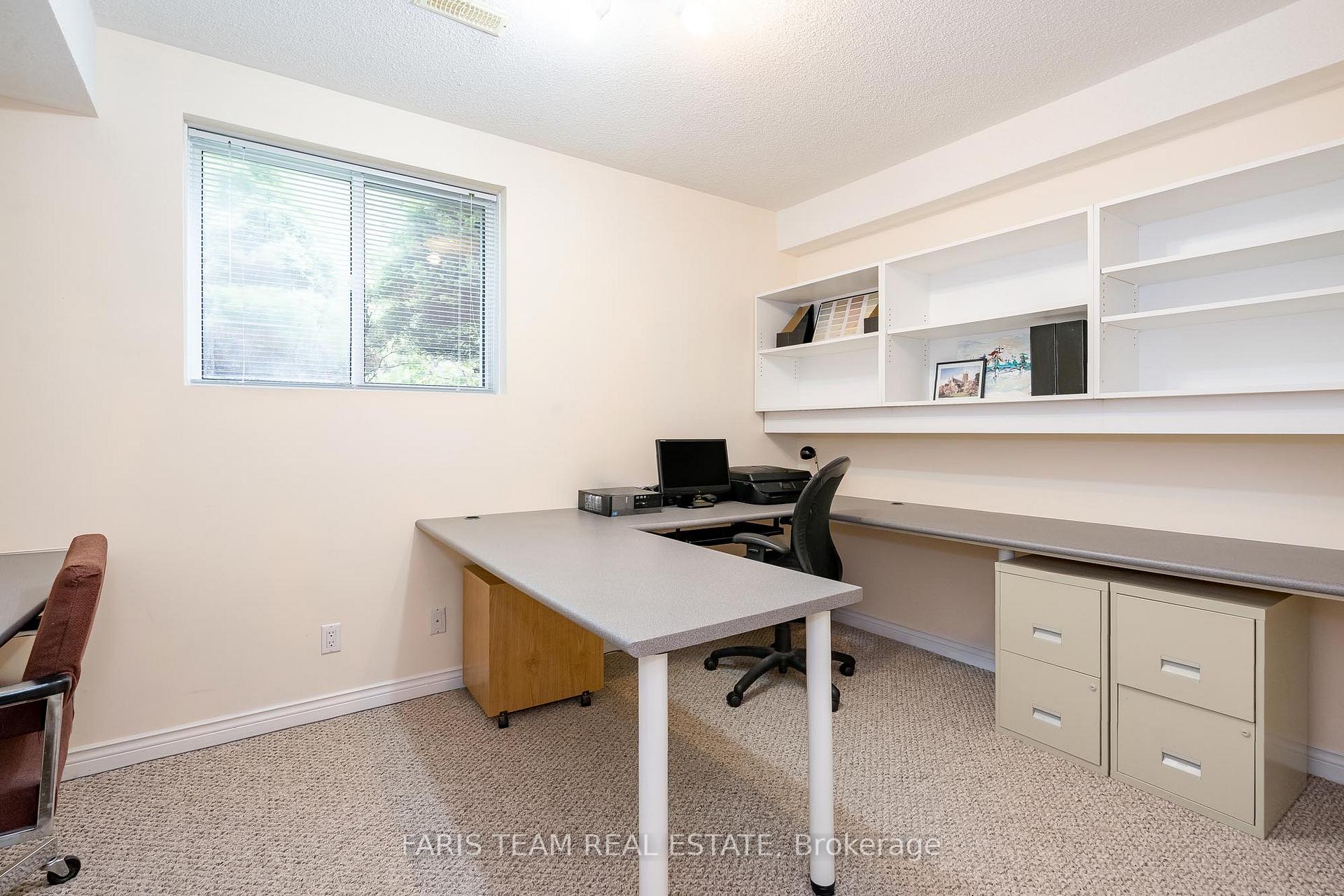 Photo 23 of 23 English Drive, New Tecumseth, Beeton — HOMEH