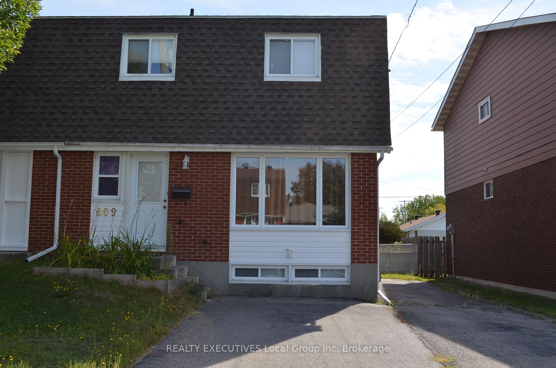 Photo 9 of 609 Dane Avenue, North Bay, Widdifield — HOMEH