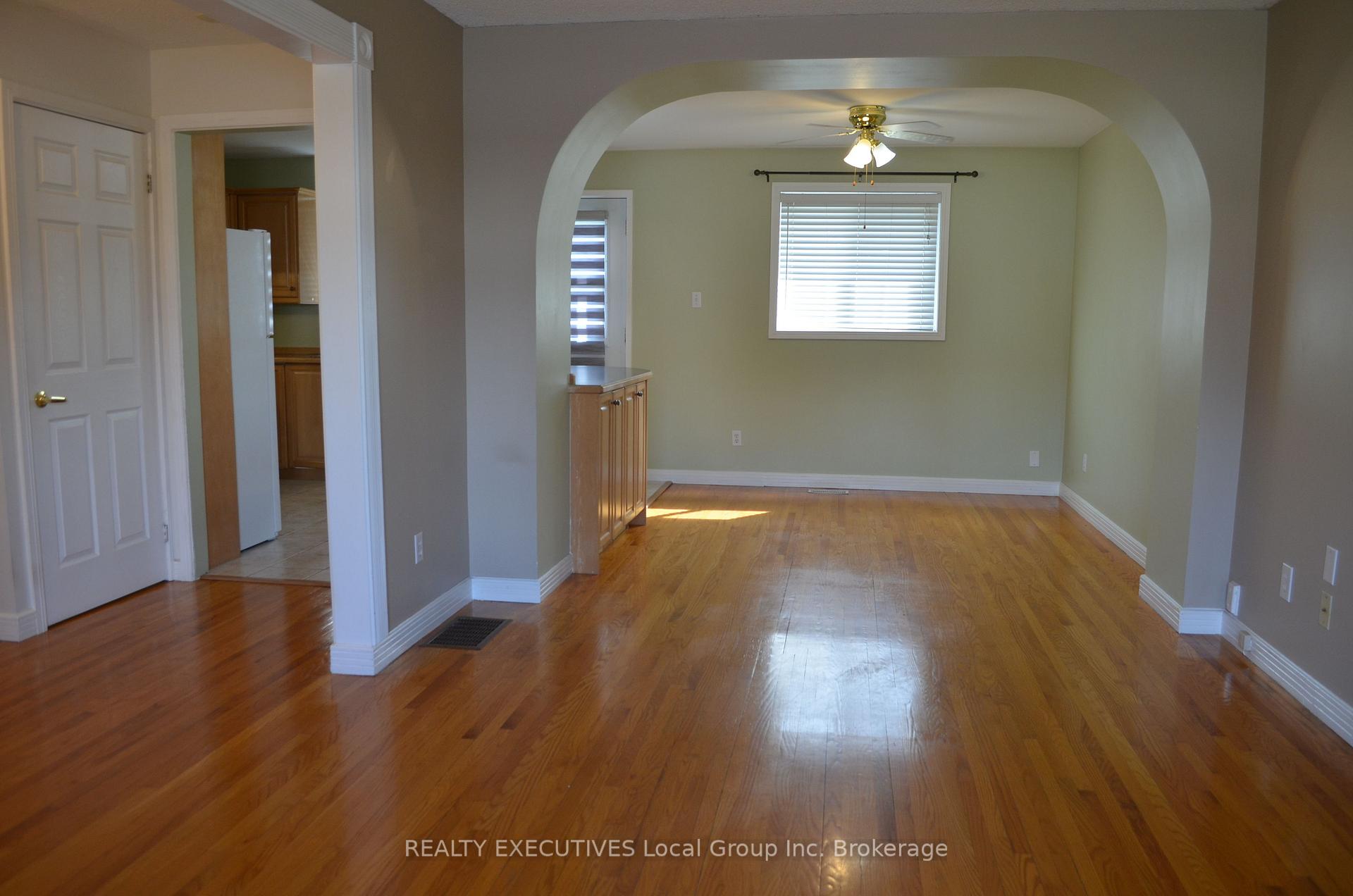 Photo 13 of 609 Dane Avenue, North Bay, Widdifield — HOMEH