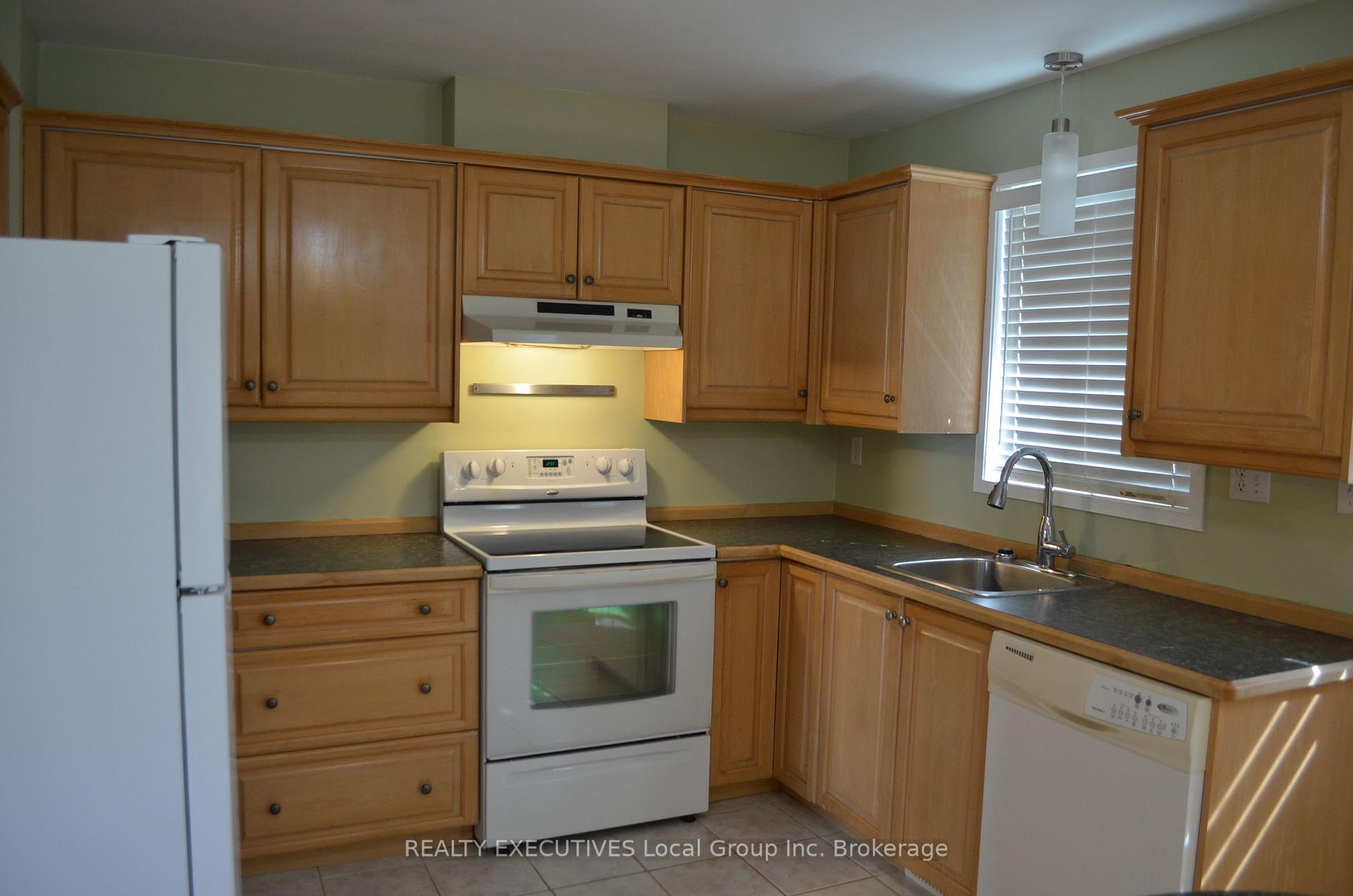 Photo 17 of 609 Dane Avenue, North Bay, Widdifield — HOMEH