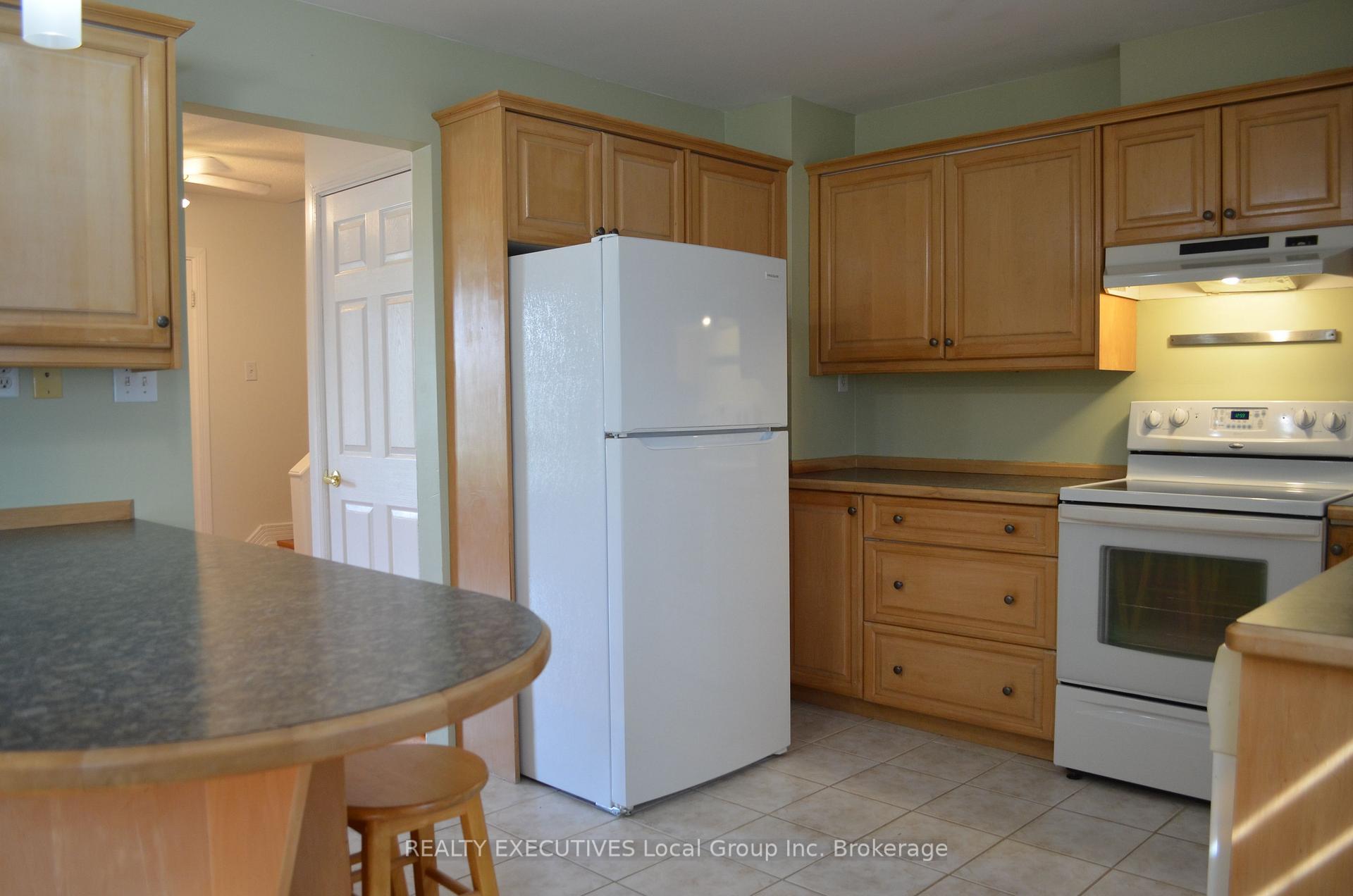 Photo 19 of 609 Dane Avenue, North Bay, Widdifield — HOMEH