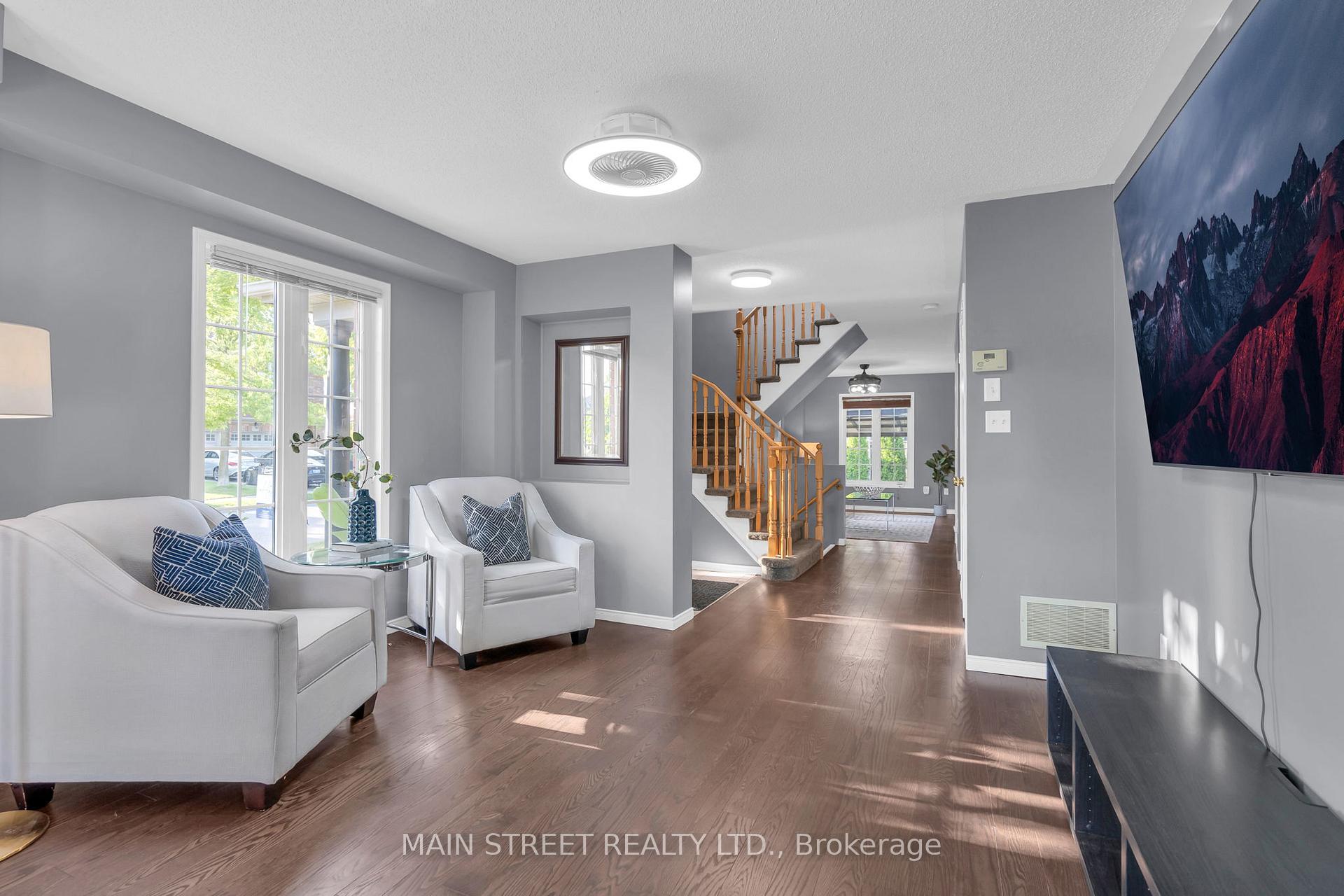 Photo 5 of 881 Isaac Phillips Way, Newmarket, Summerhill Estates — HOMEH