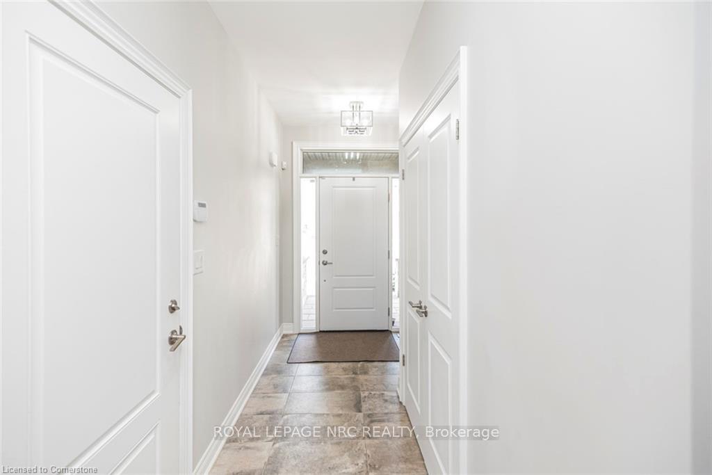 Photo 6 of 144 Lametti Drive, Pelham, Fonthill — HOMEH