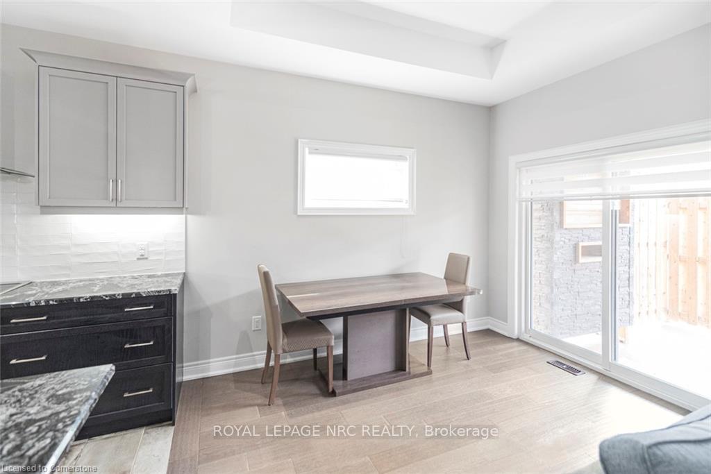 Photo 12 of 144 Lametti Drive, Pelham, Fonthill — HOMEH
