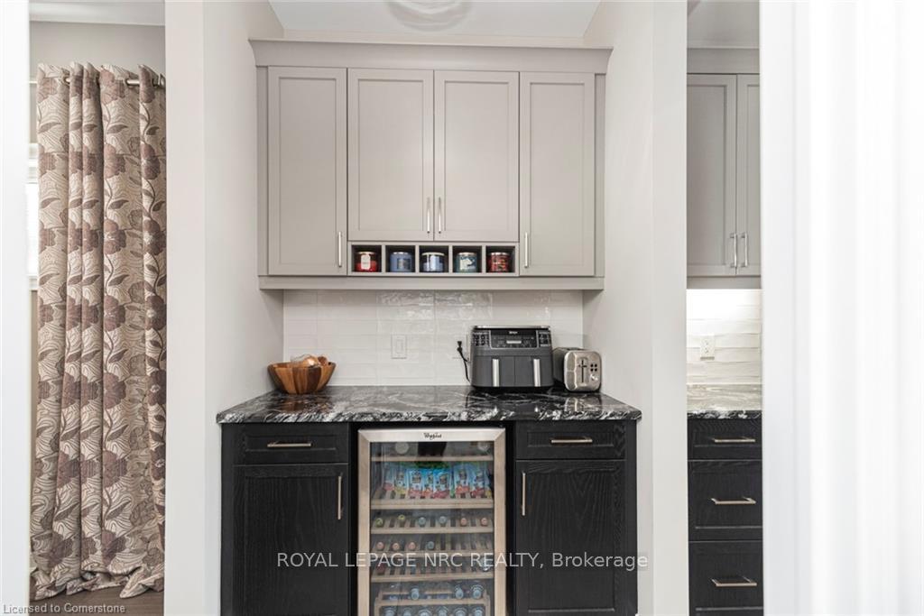 Photo 23 of 144 Lametti Drive, Pelham, Fonthill — HOMEH