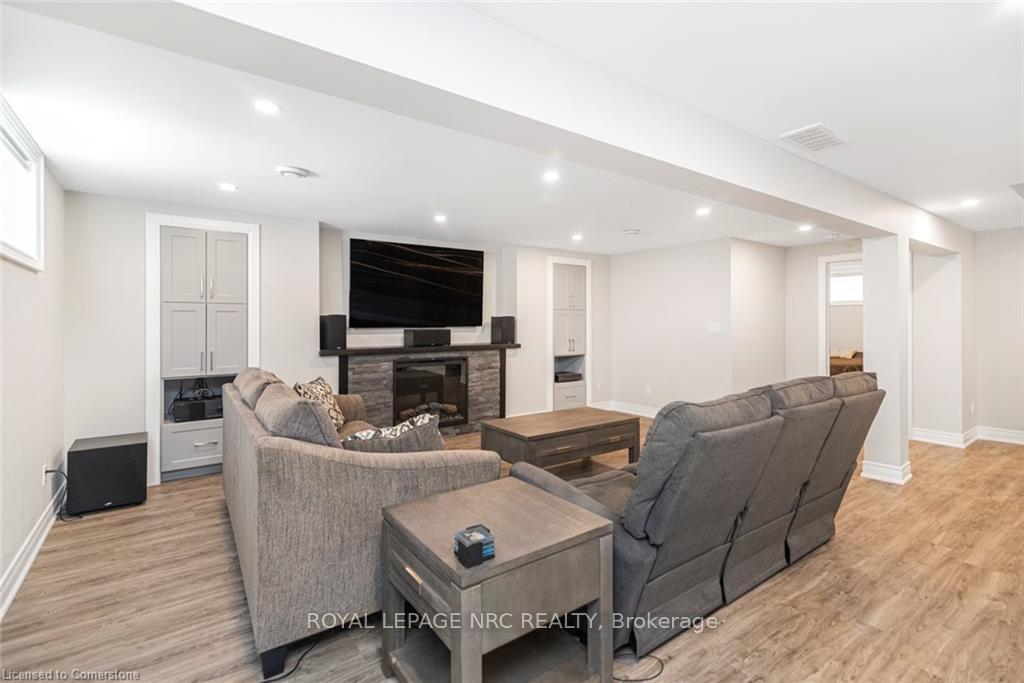 Photo 39 of 144 Lametti Drive, Pelham, Fonthill — HOMEH