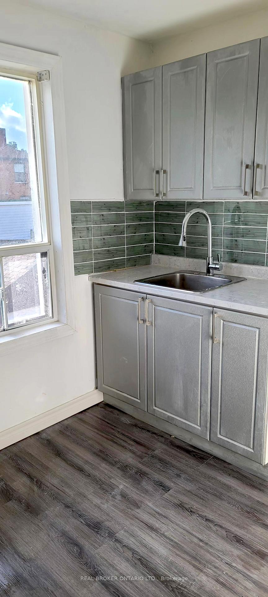 Photo 3 of 240 Ritson Road S, Oshawa, Central — HOMEH