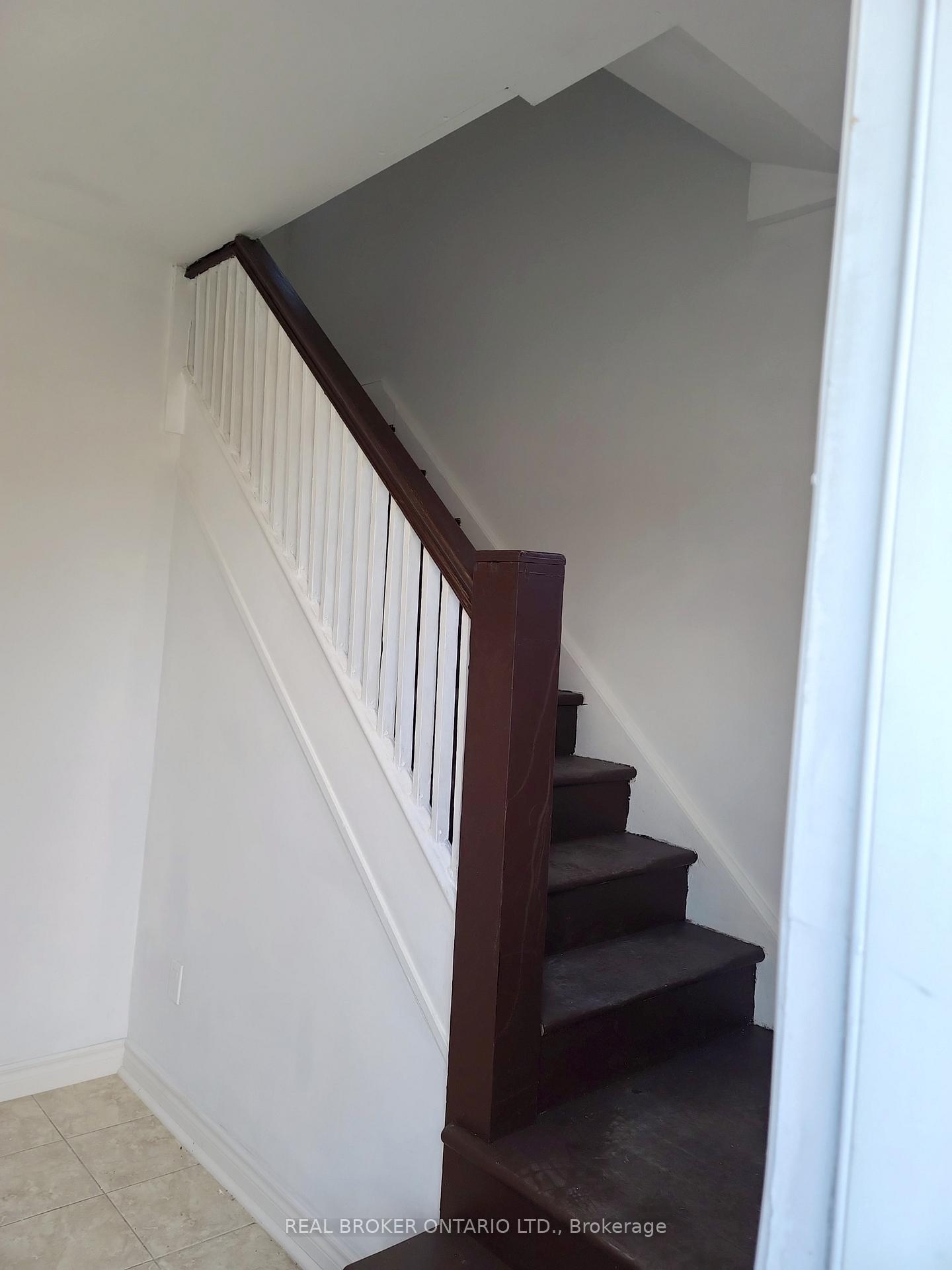 Photo 18 of 240 Ritson Road S, Oshawa, Central — HOMEH